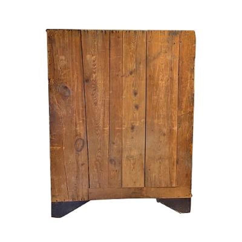 Bois Coffre d'apothicaire peint du XIXe siècle avec portes verrouillables amovibles en vente