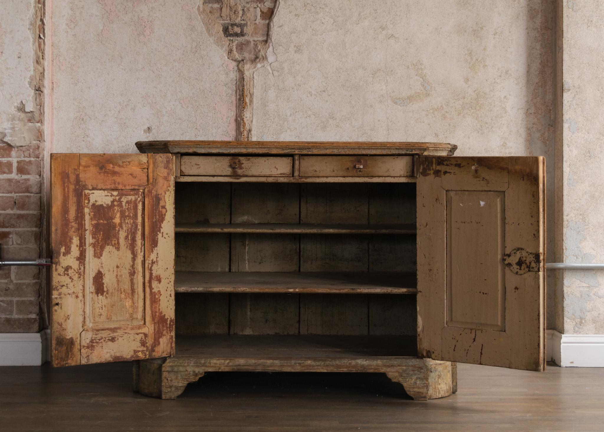 Legno Buffet dipinto del XIX secolo in vendita