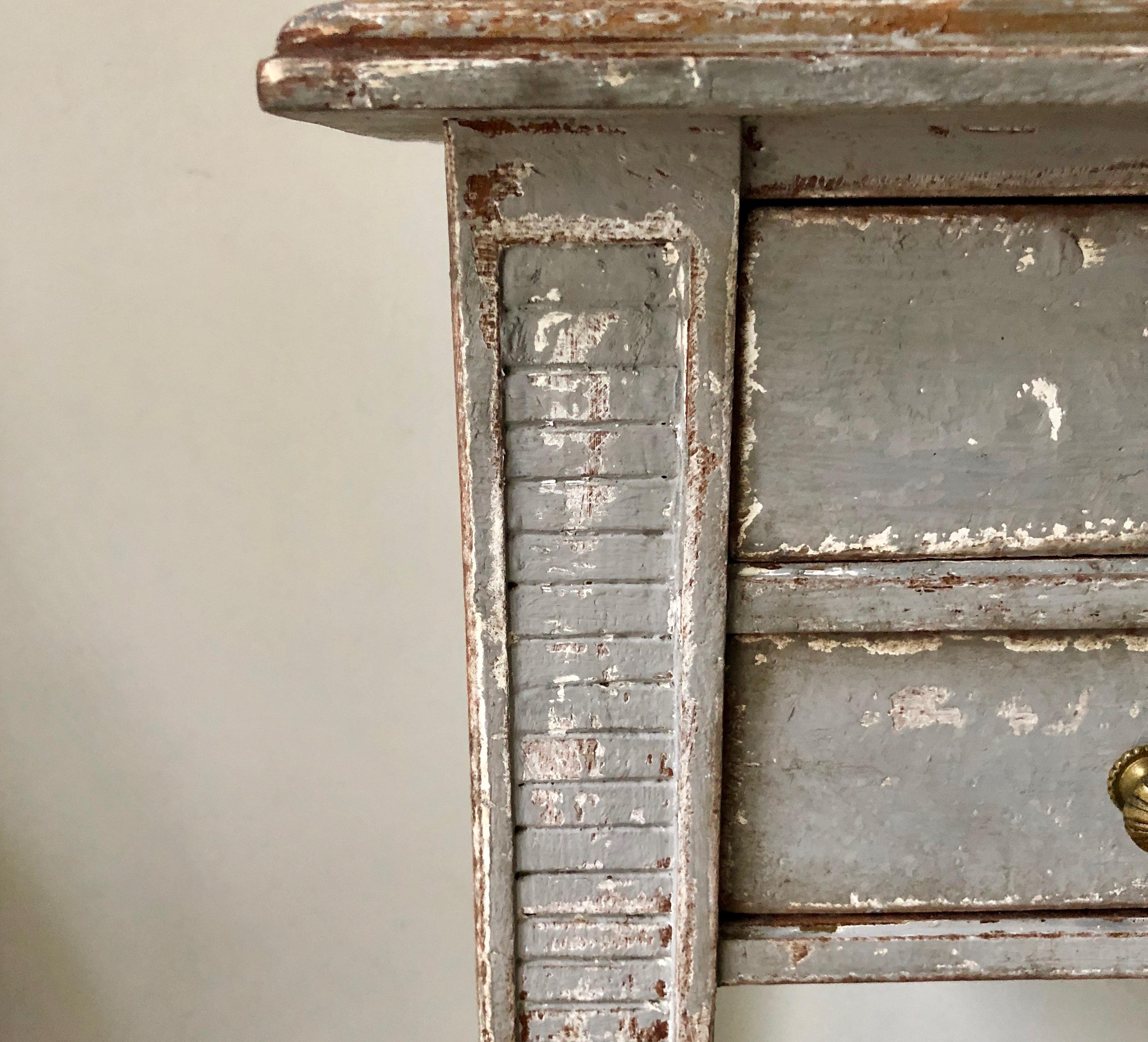 19th Century Painted Bureau Plat In Good Condition In Charleston, SC