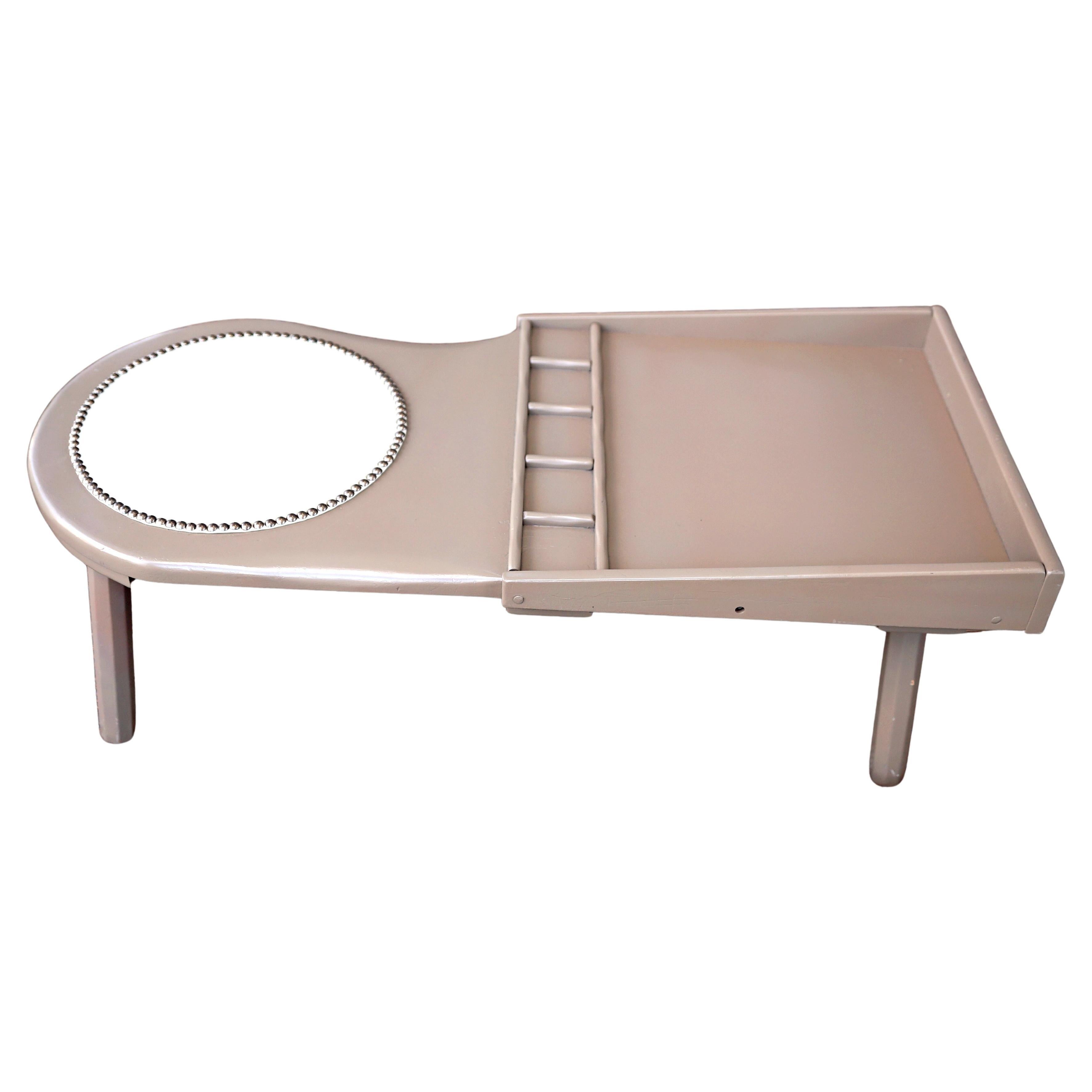 Cobblerie peinte du 19e siècle  ou Table basse, bois d'érable réimaginé en vente