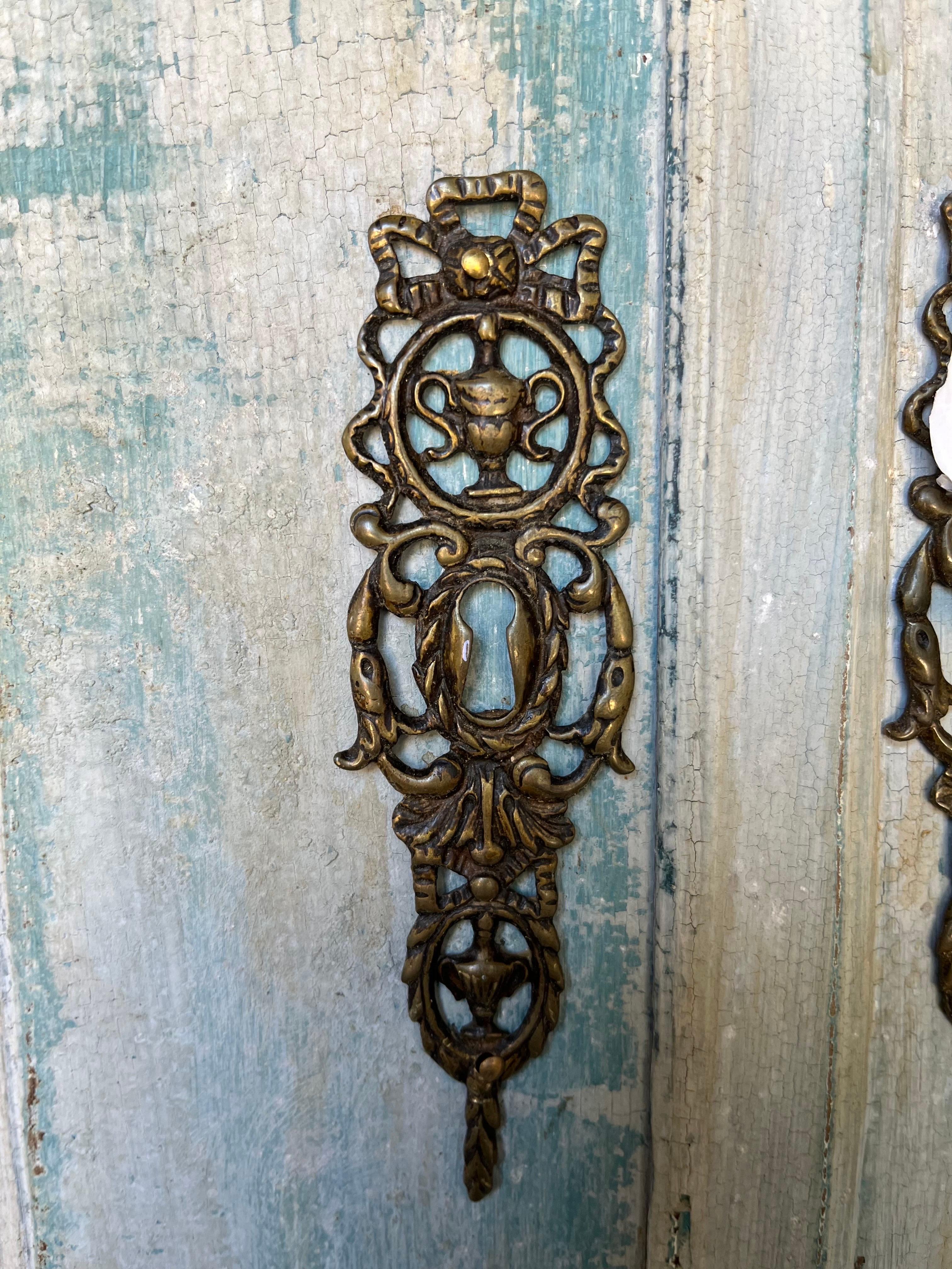 19th Century Painted Dutch Armoire / Cupboard For Sale 9