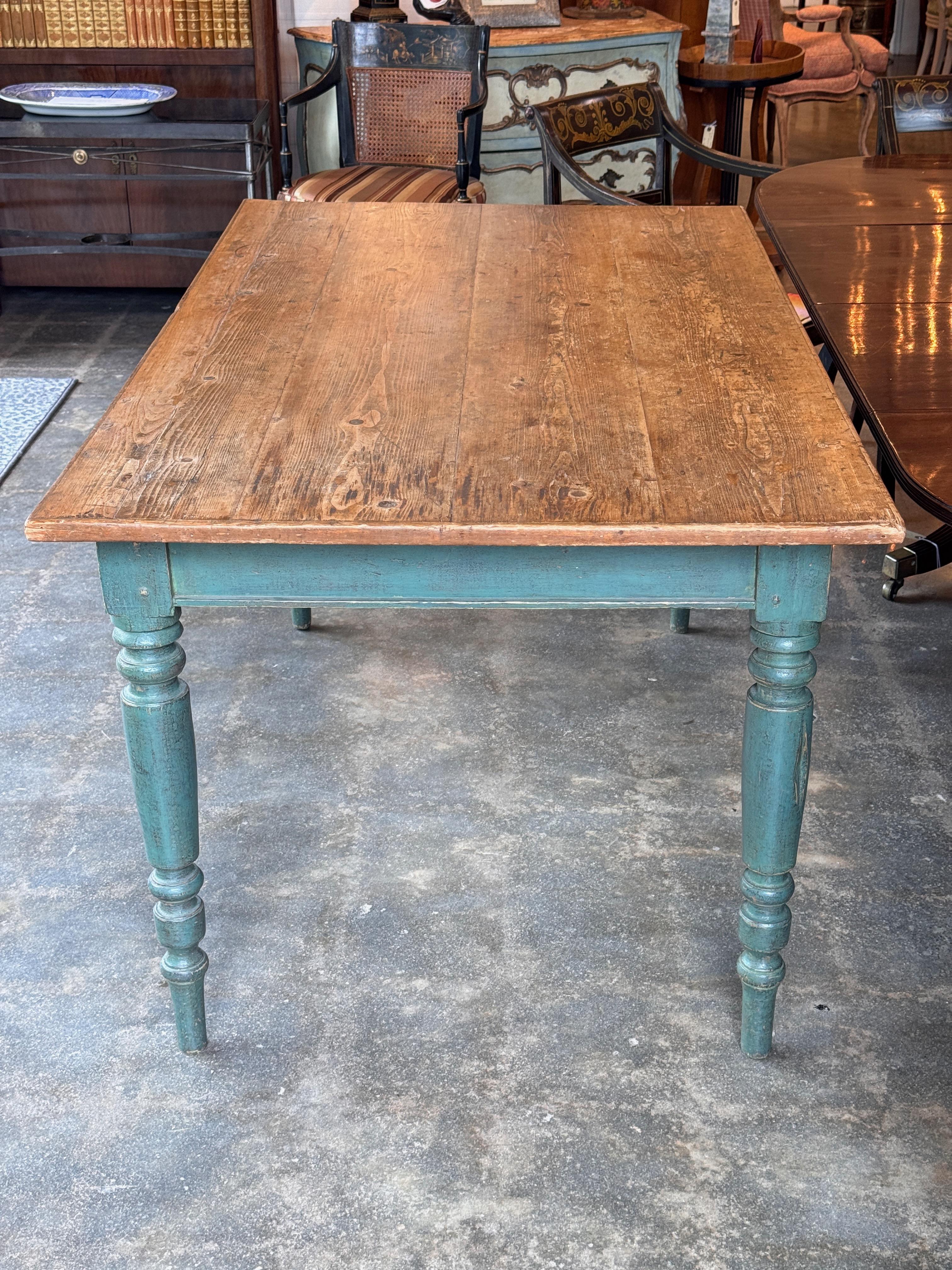 19th Century Painted Farm Table In Good Condition For Sale In Charlottesville, VA