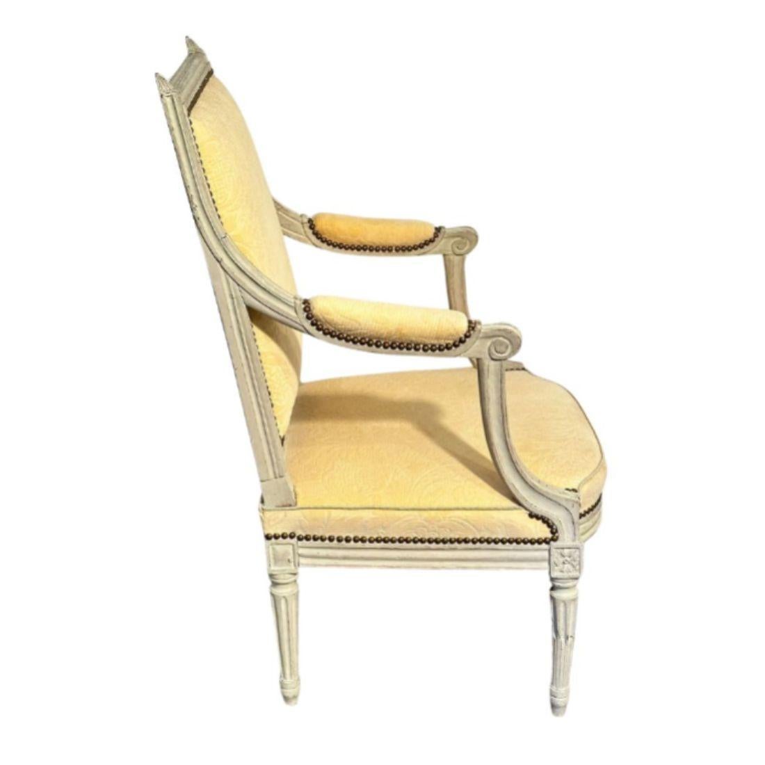 Hand-Carved 19th Century Painted Fauteuil With Yellow Damask Fabric For Sale
