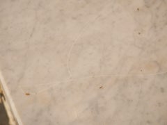 Tavolo da pasticceria o da macelleria francese del XIX secolo in ferro dipinto con piano in marmo di Carrara