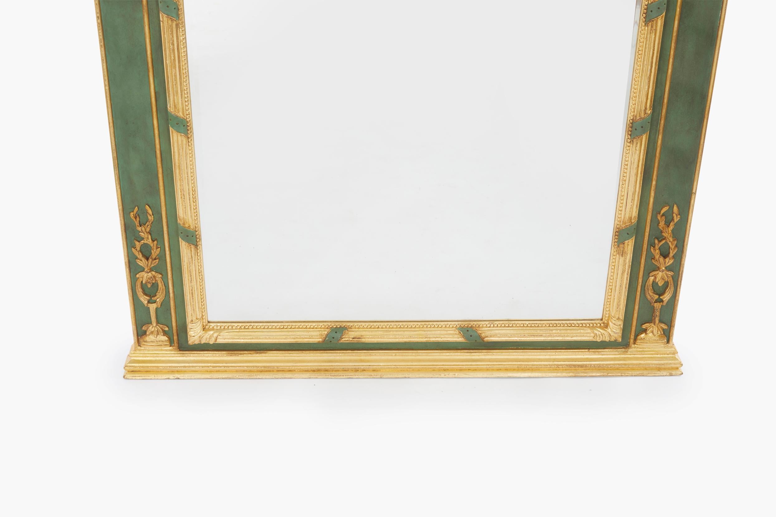 Italienischer Pfeilerspiegel des 19. Jahrhunderts, bemalt / vergoldet im Angebot 4