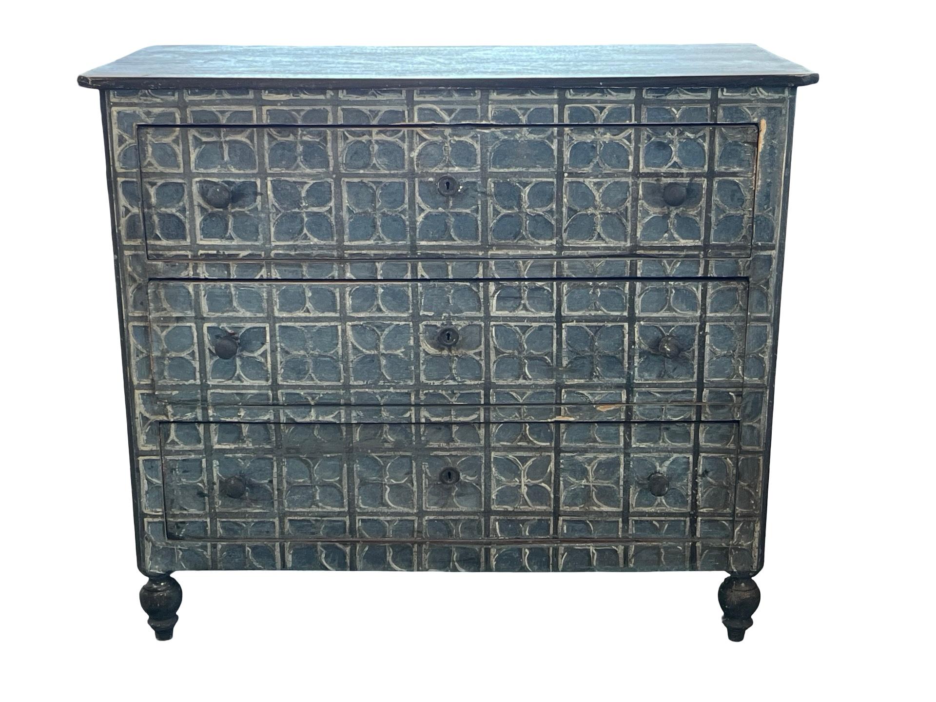 19th Century Painted Italian Walnut Chest Of Drawers For Sale 8