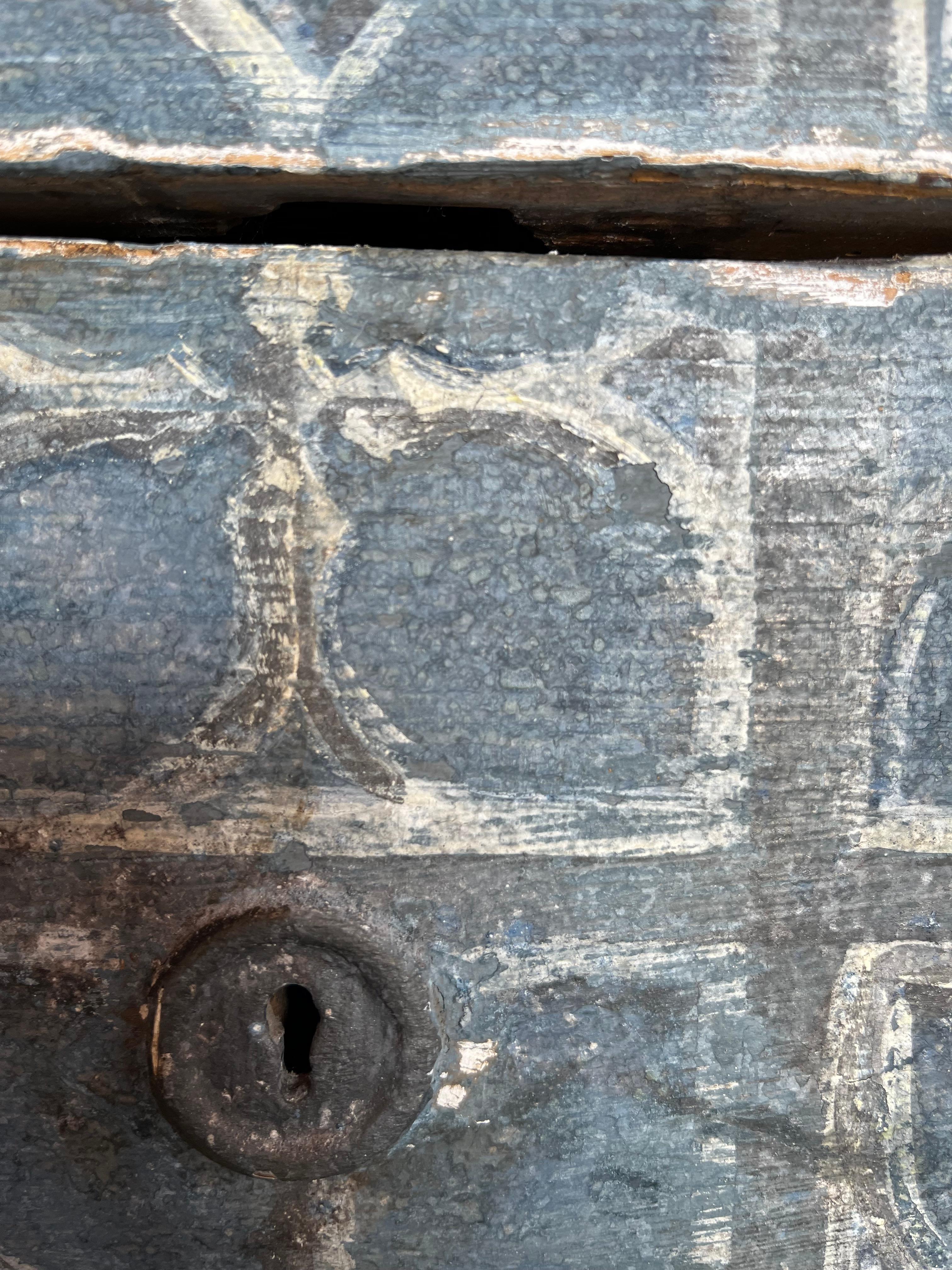 19th Century Painted Italian Walnut Chest Of Drawers For Sale 15