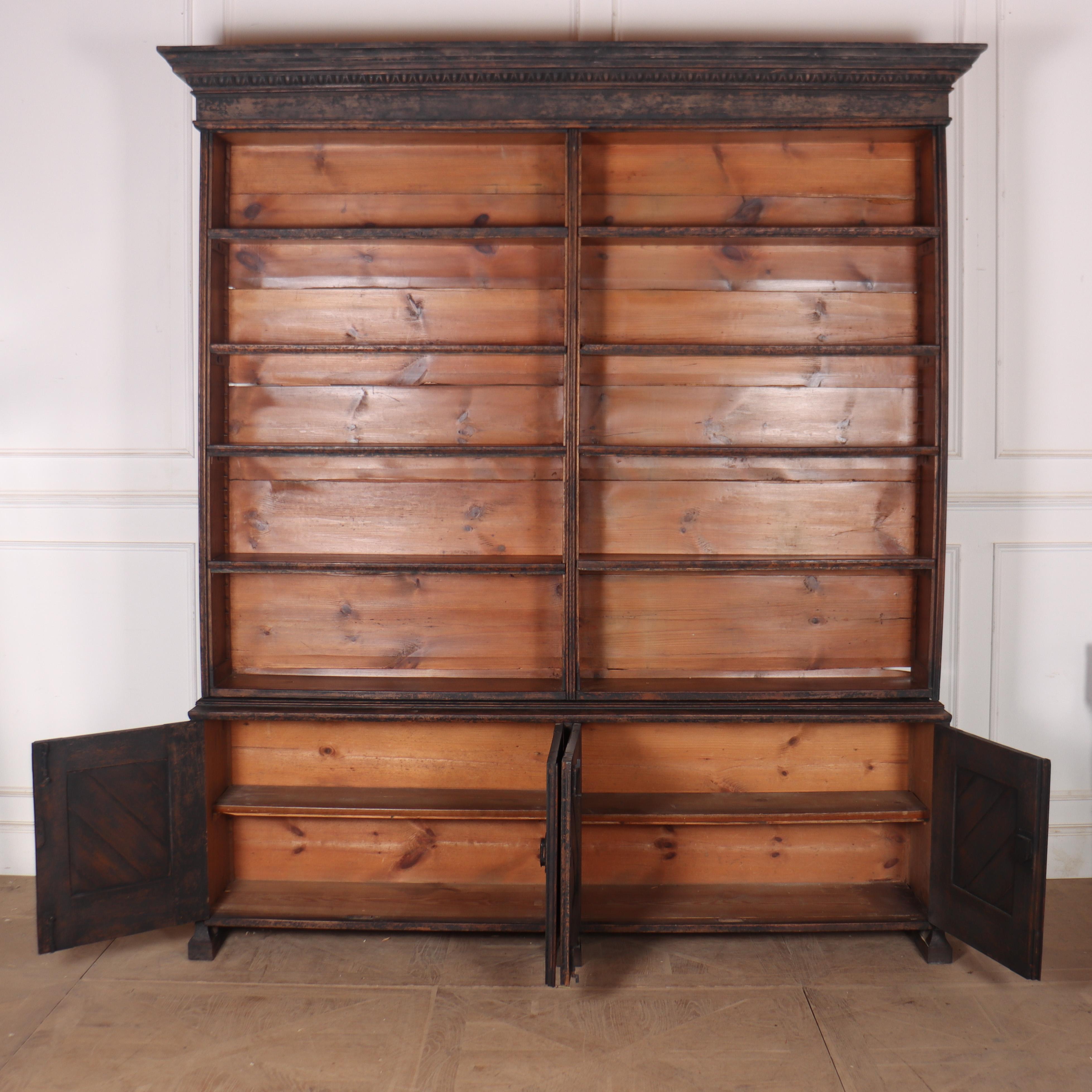 Libreria in Oak dipinta del XIX secolo in vendita 3