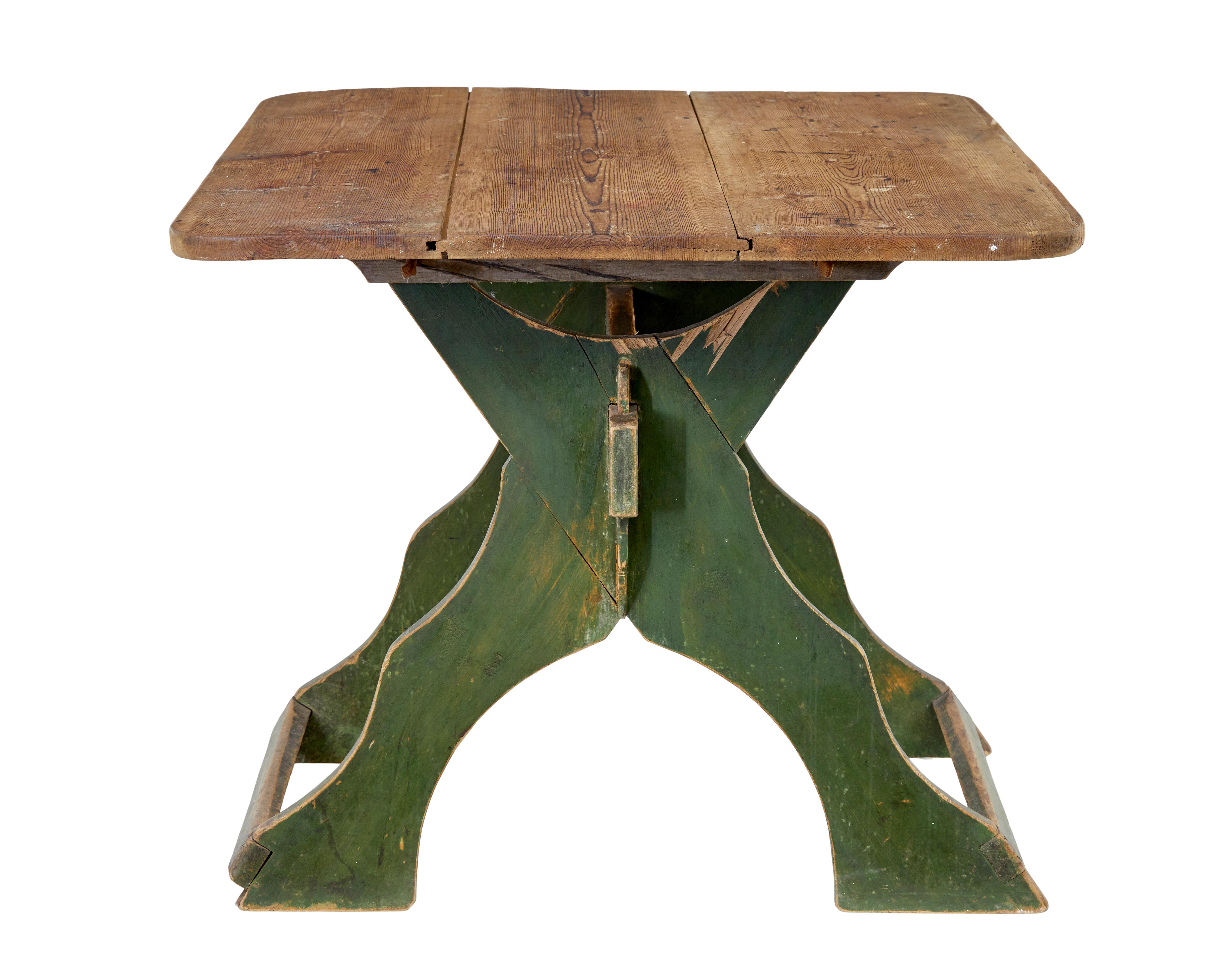 19th Century Painted Pine Swedish Trestle Table For Sale 1