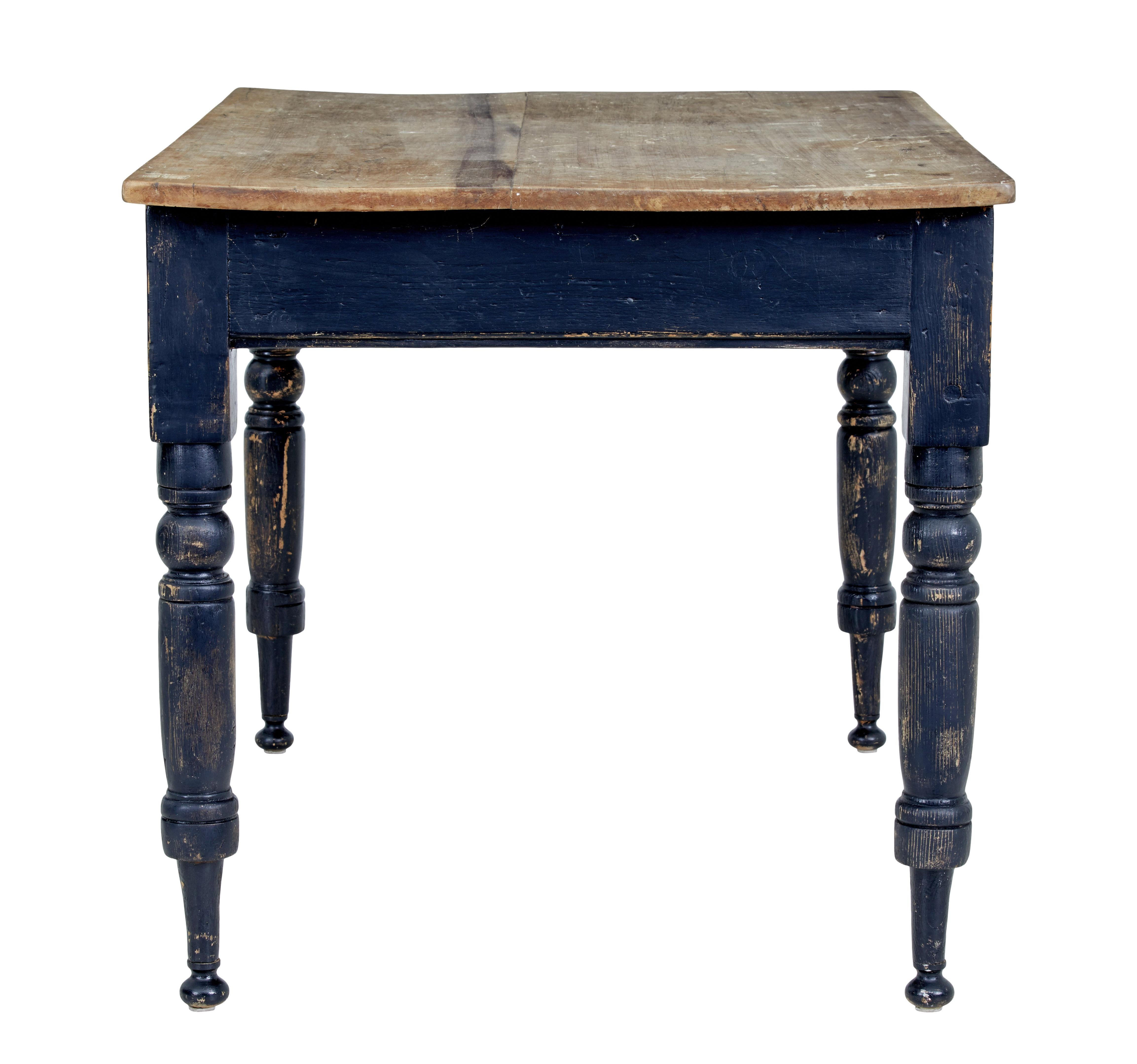 Woodwork 19th Century Painted Pine Victorian Country Kitchen Table