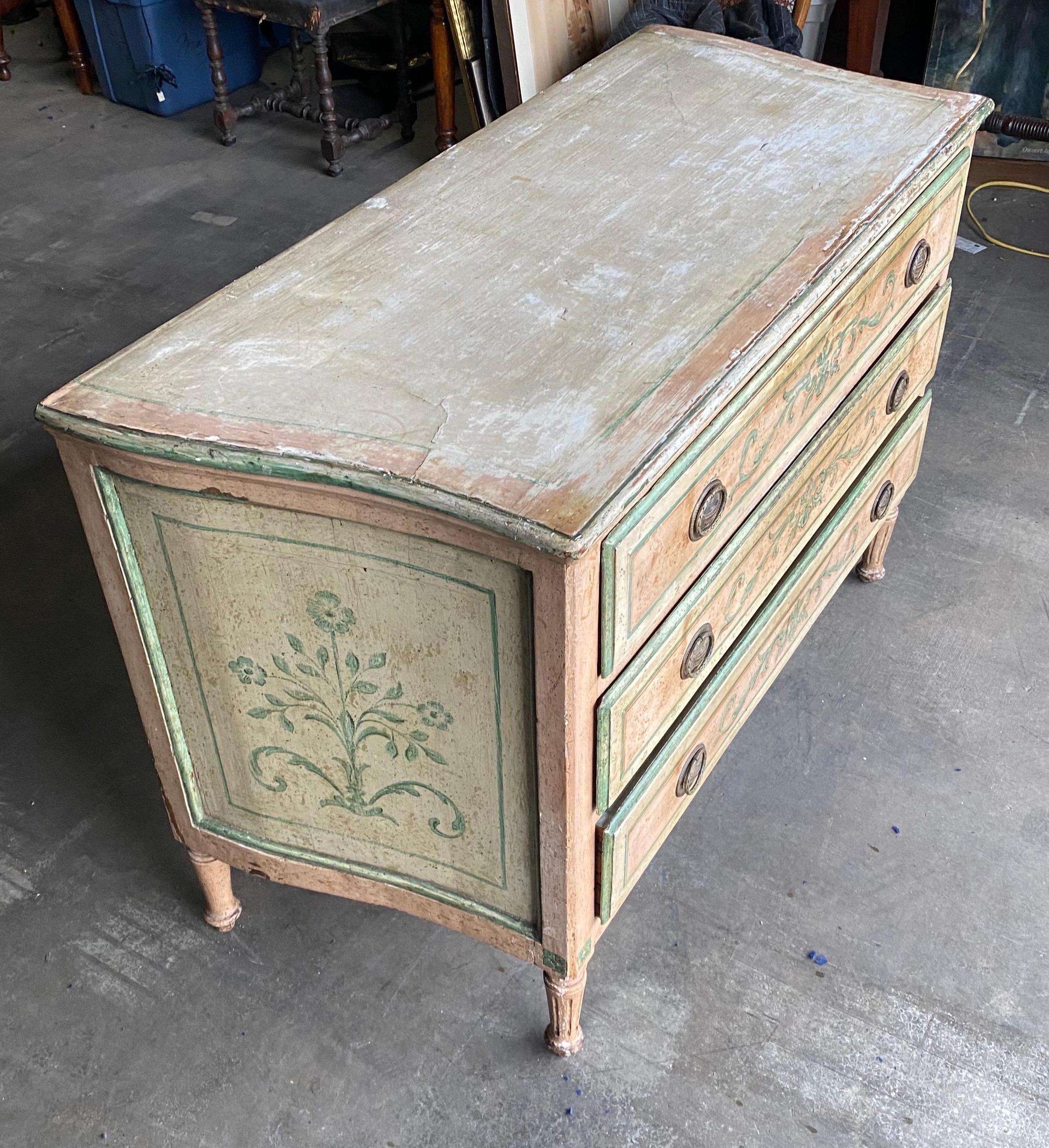 19th Century Painted Polychrome Venetian 3 Drawer Commode In Good Condition For Sale In Charleston, SC