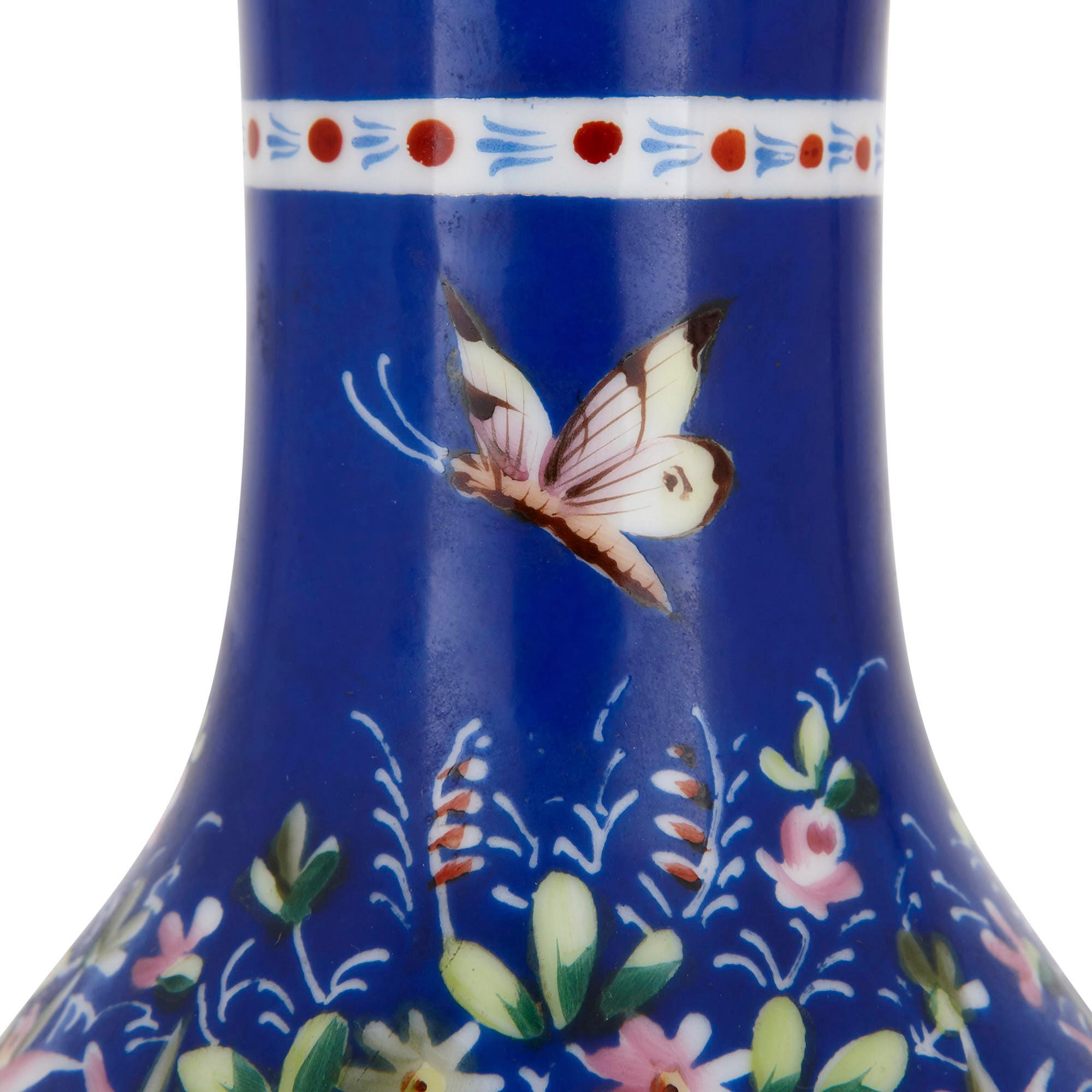 Russian 19th Century Painted Porcelain Huqqa Base For Sale