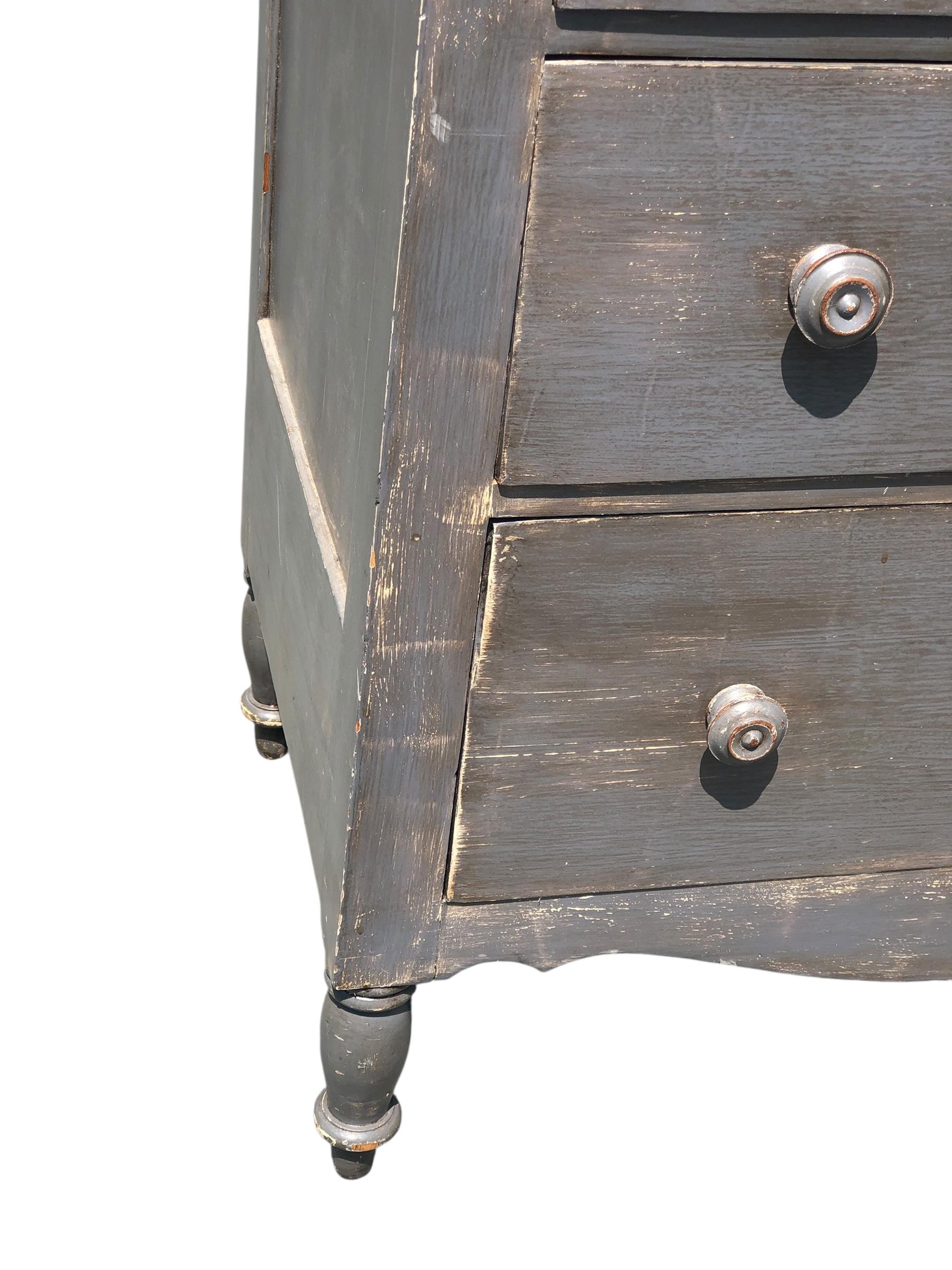 19th Century Painted Sheraton Chest In Good Condition For Sale In Chapel Hill, NC