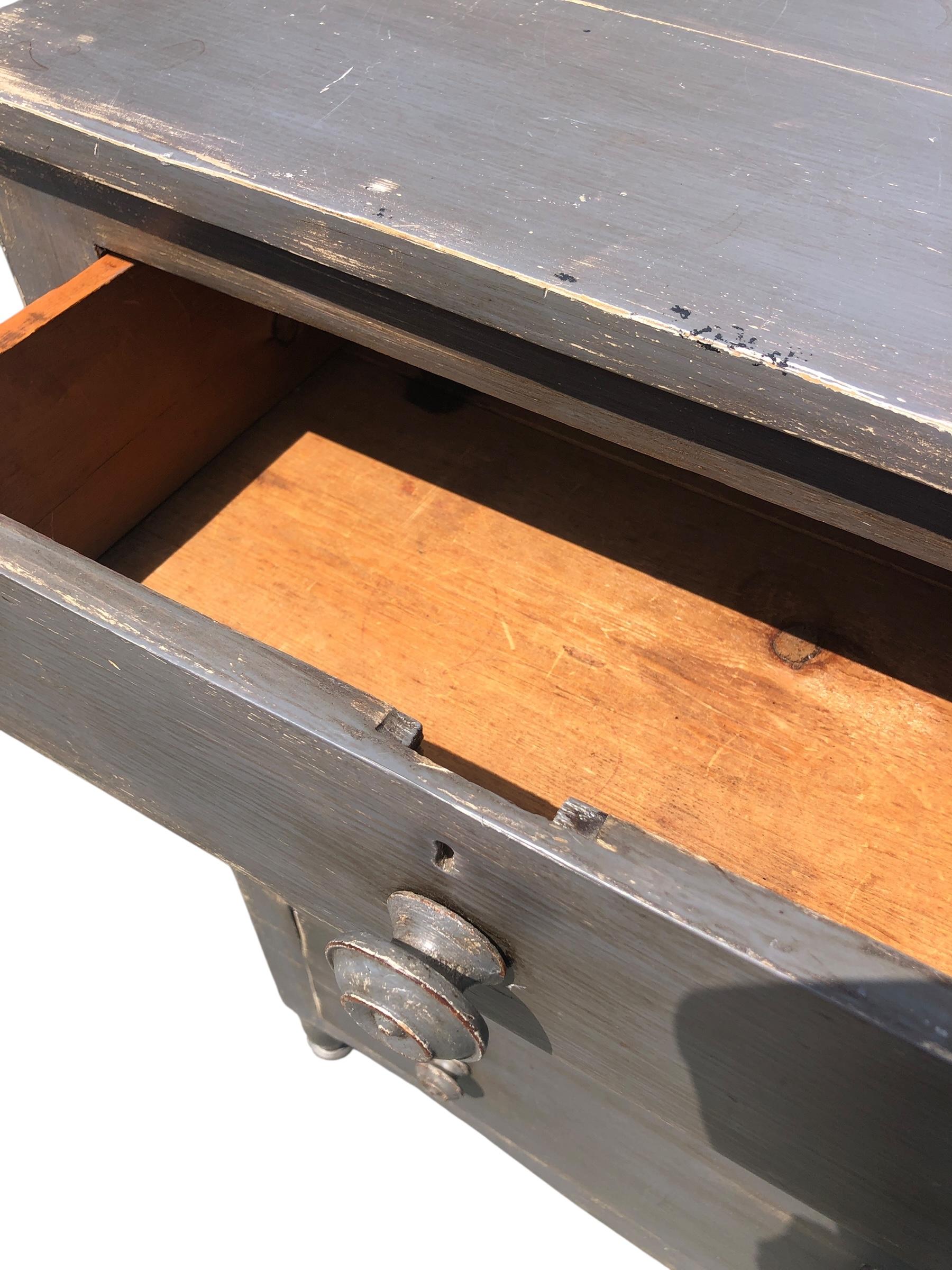 19th Century Painted Sheraton Chest For Sale 4