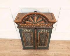 19th Century Painted Skåne Wall Cabinet with Reeded Doors, Sweden