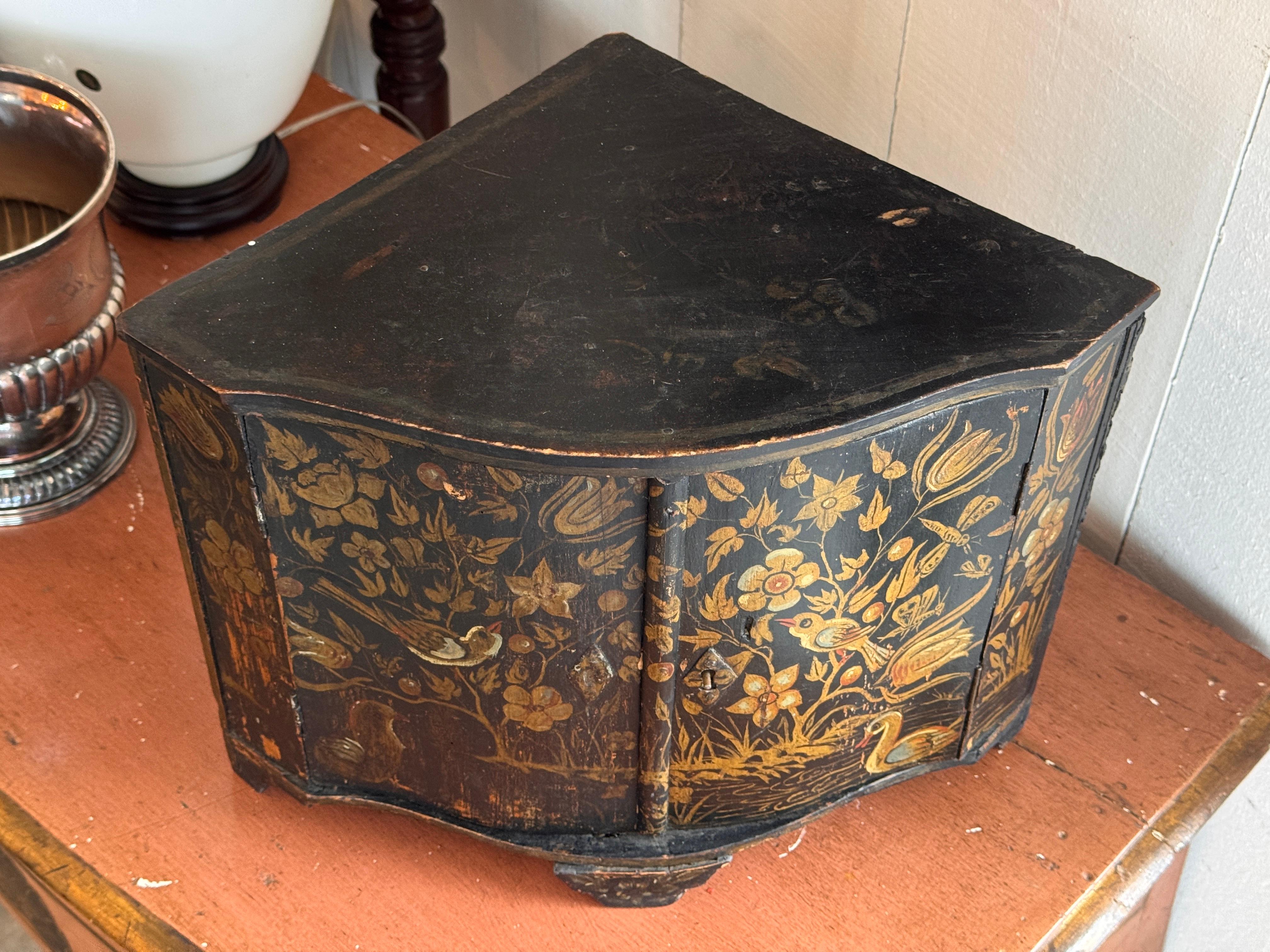 Wood 19th Century Painted Small Corner Cabinet With Floral and Bird Decoration For Sale