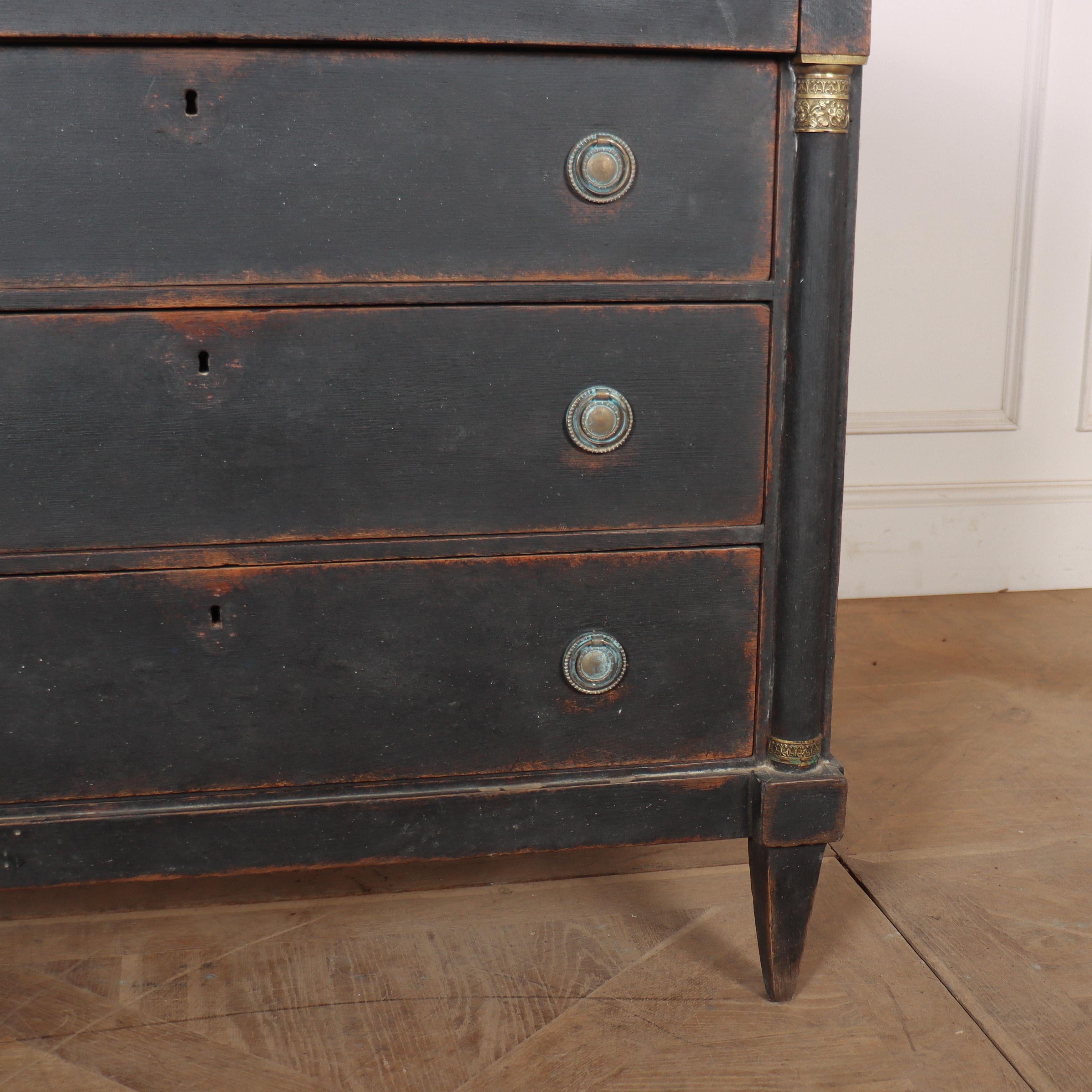 19th Century Painted Swedish Commode In Good Condition In Leamington Spa, Warwickshire