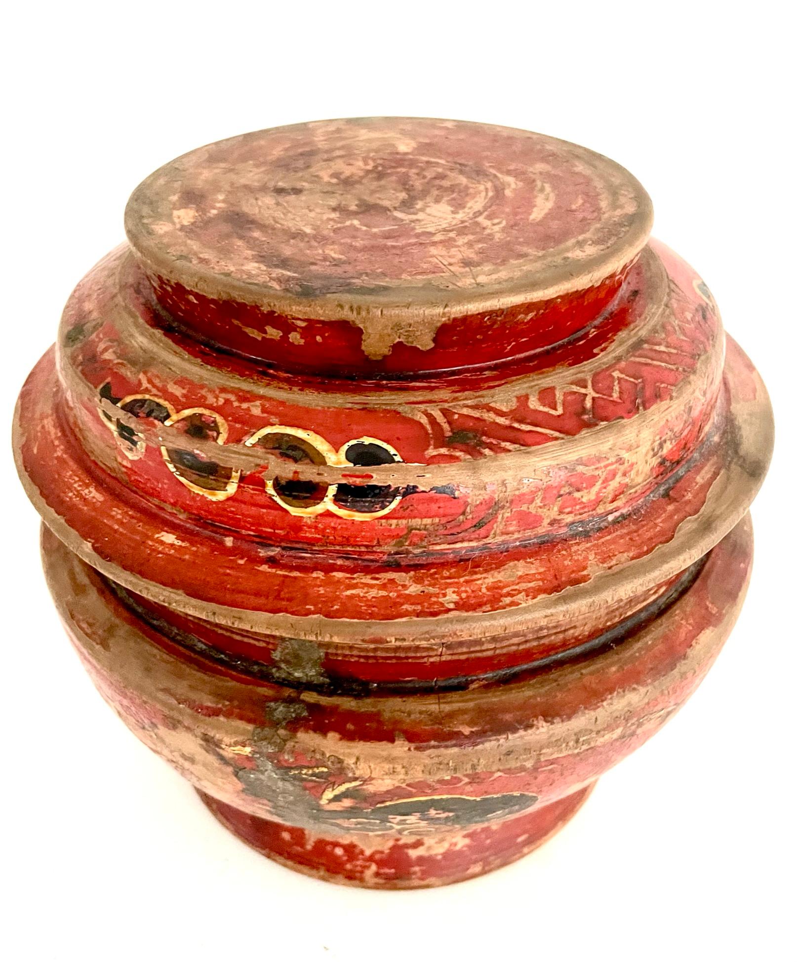 19th Century Painted Wooden Tibetan Bowl For Sale 2