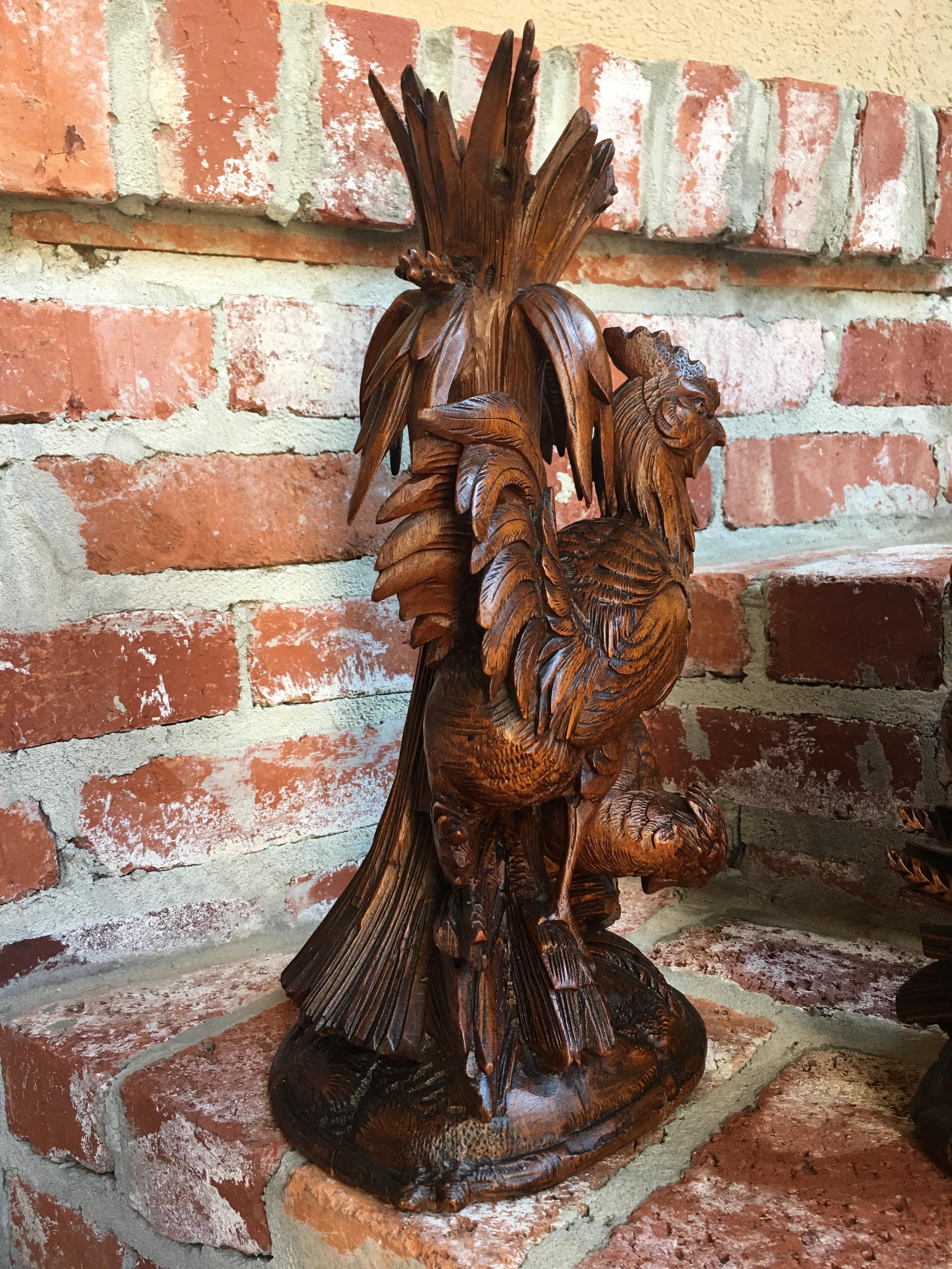 19th century Pair Black Forest Chicken Vase Epergne Candleholder Carved Wood Set For Sale 11