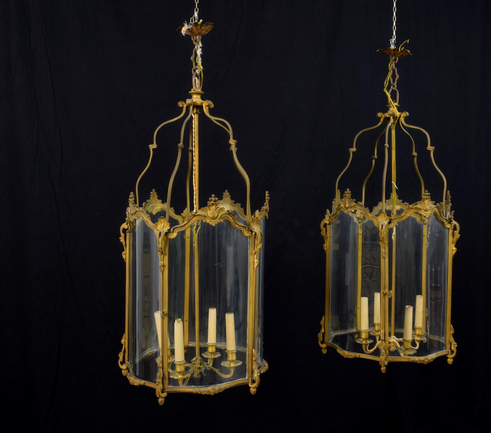 19th Century, Pair of French Gilt Bronze and Shaped Glass Lanterns 1