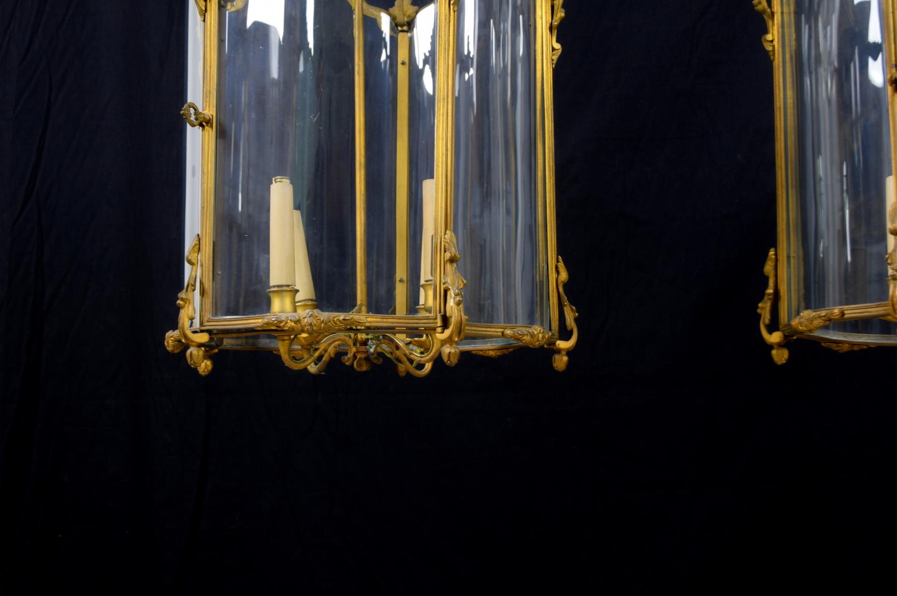 19th Century, Pair of French Gilt Bronze and Shaped Glass Lanterns 2