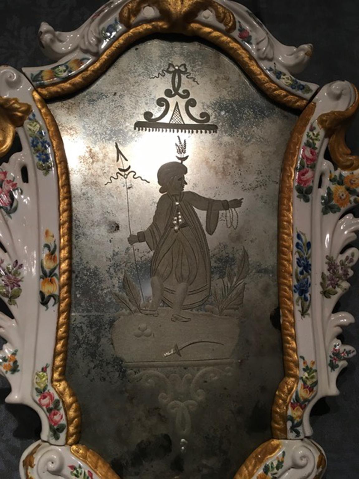 19ème siècle  Paire de miroirs baroques italiens en porcelaine blanche avec fleurs Bon état - En vente à Brescia, IT