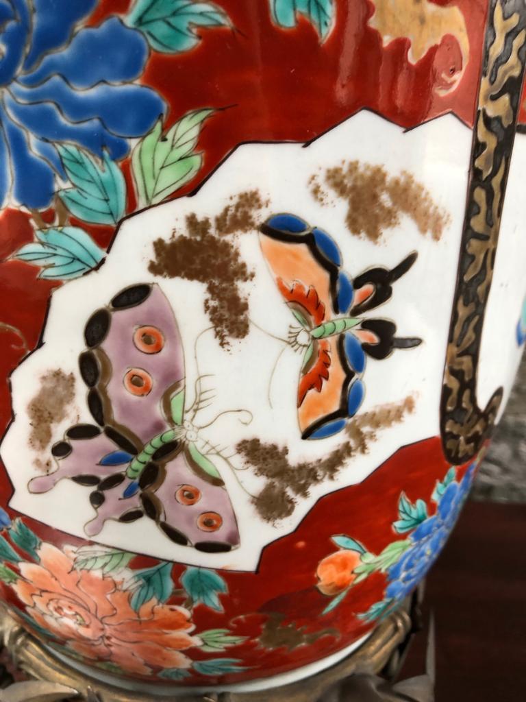19th Century Pair, Japanese Meiiji Imari Porcelain Vases In Good Condition For Sale In London, GB