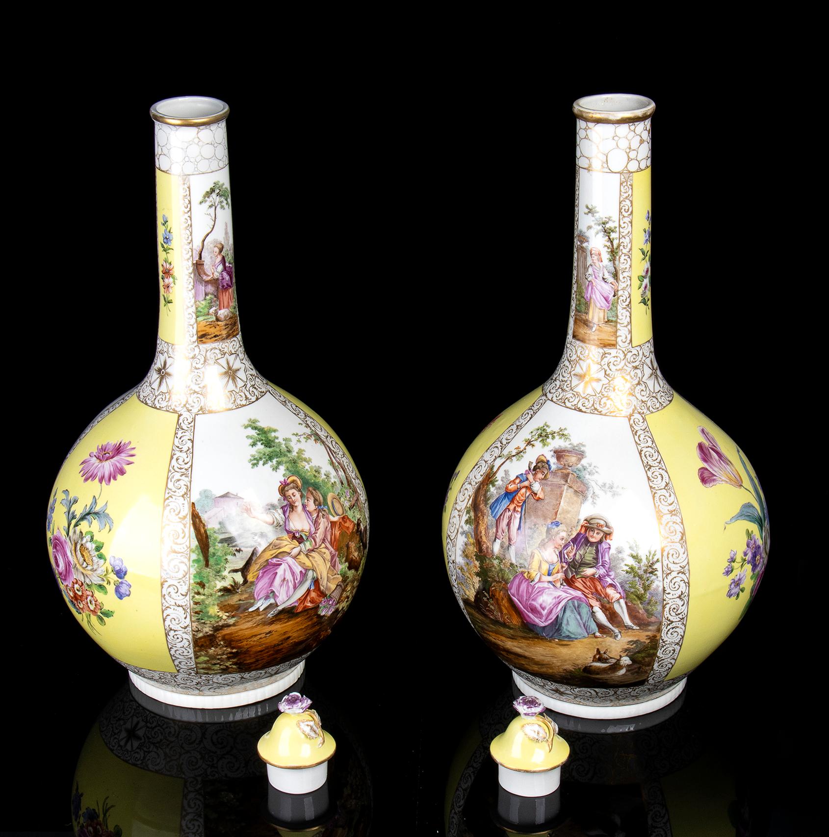 19th Century Louis Philippe Porcelain  Pair of  Vases Germany 1840 In Good Condition For Sale In Roma, RM