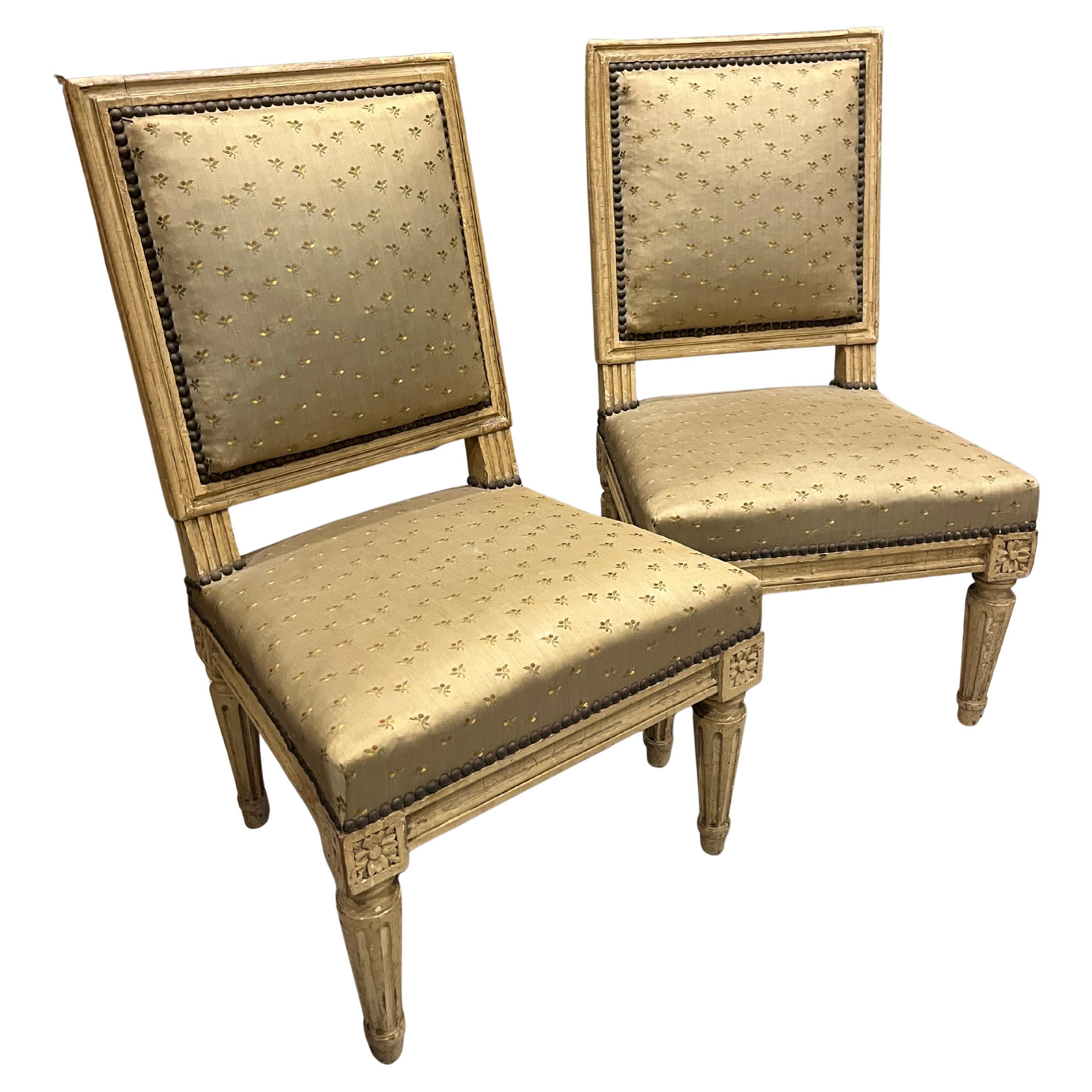 Siglo XIX Pareja de sillas infantiles estilo Luis XVI en venta