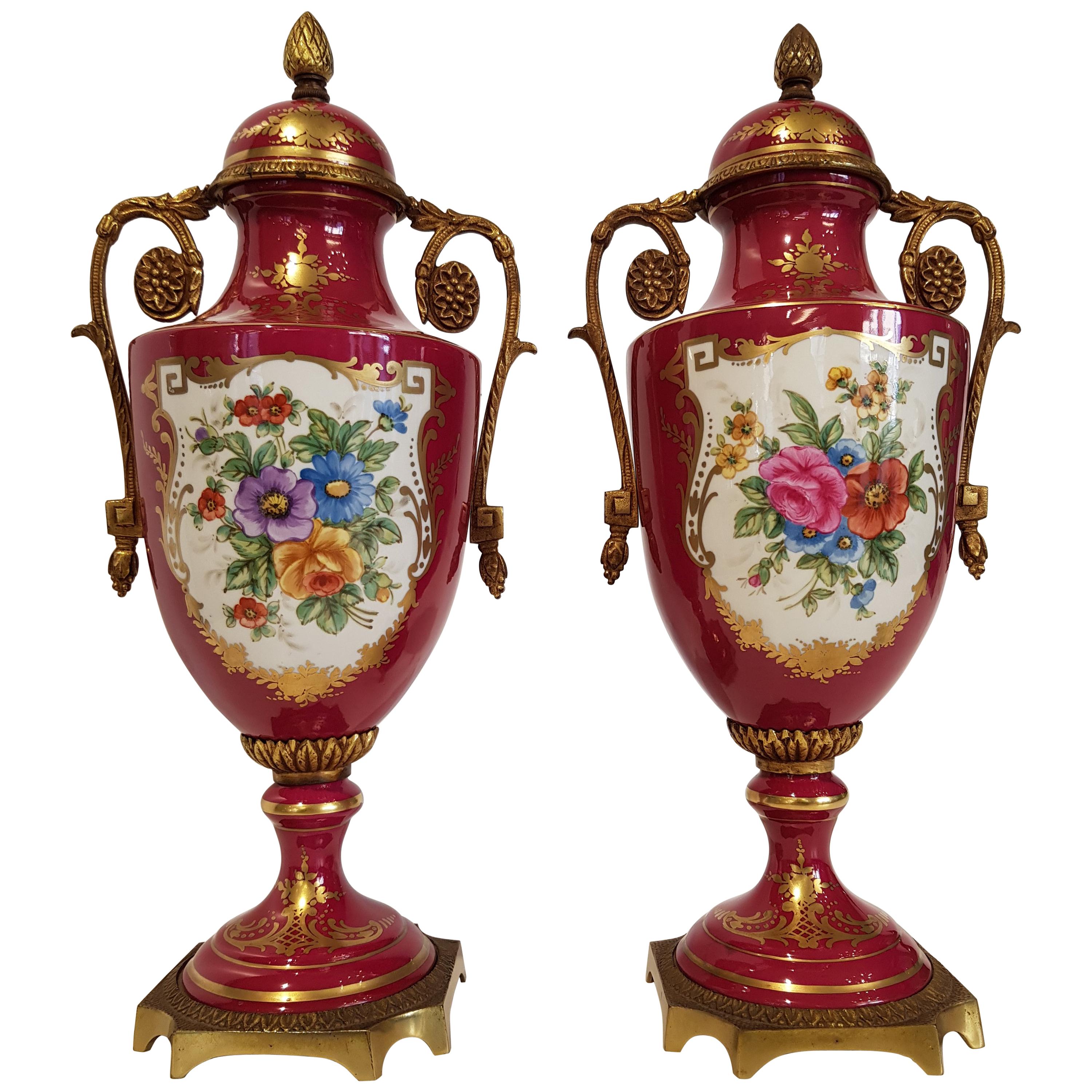 French  Vases in Sèvres Porcelain pink and gold with floral decoration 1890s For Sale