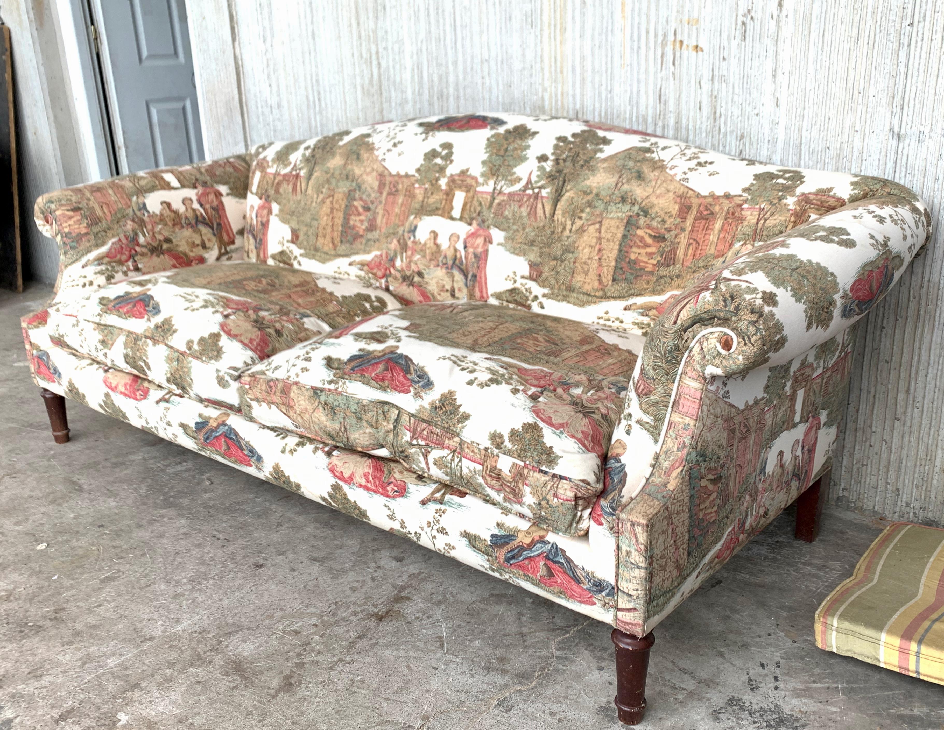 English 19th Century Pair of Antique Sofas in the Manner of Howard and Sons For Sale