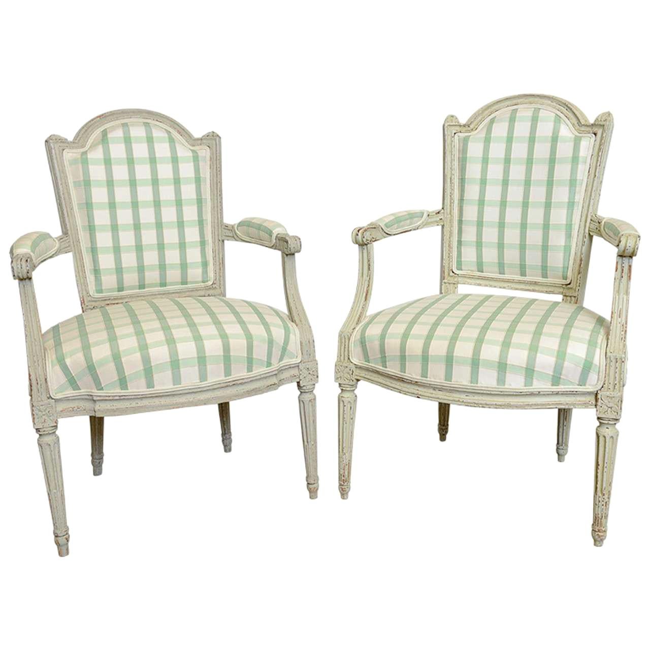 19th Century Pair of Antique Swedish Gustavian Painted Armchairs For Sale