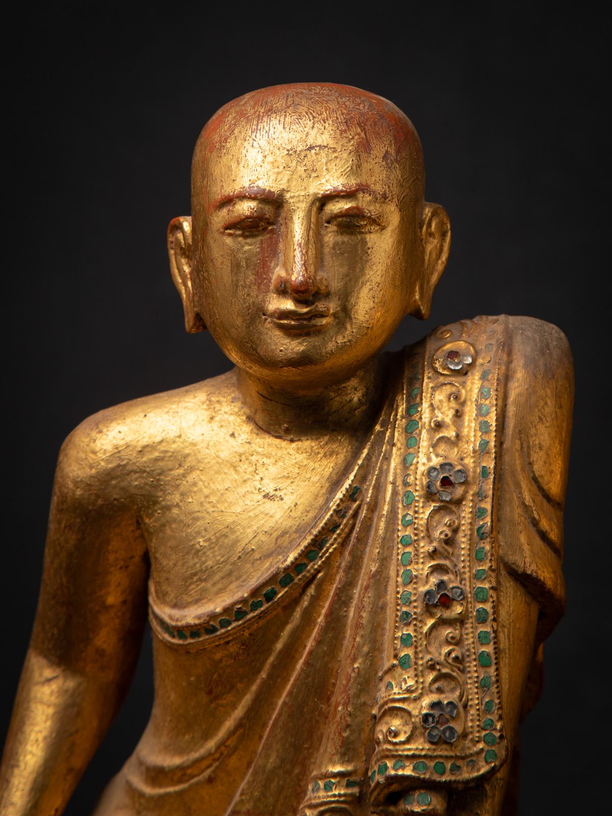19th century Pair of antique wooden Burmese Monk statues - OriginalBuddhas For Sale 7