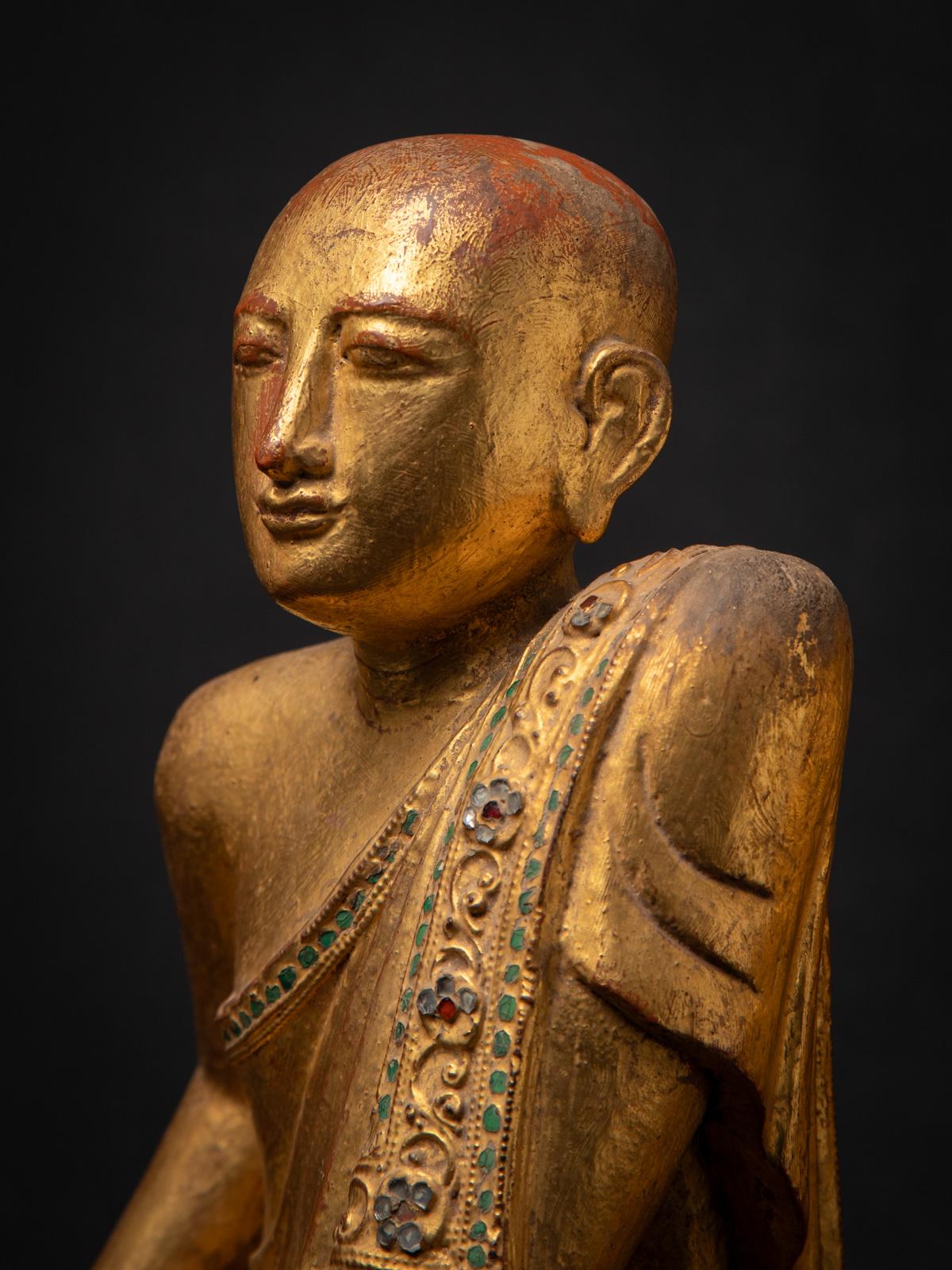 19th century Pair of antique wooden Burmese Monk statues - OriginalBuddhas For Sale 8