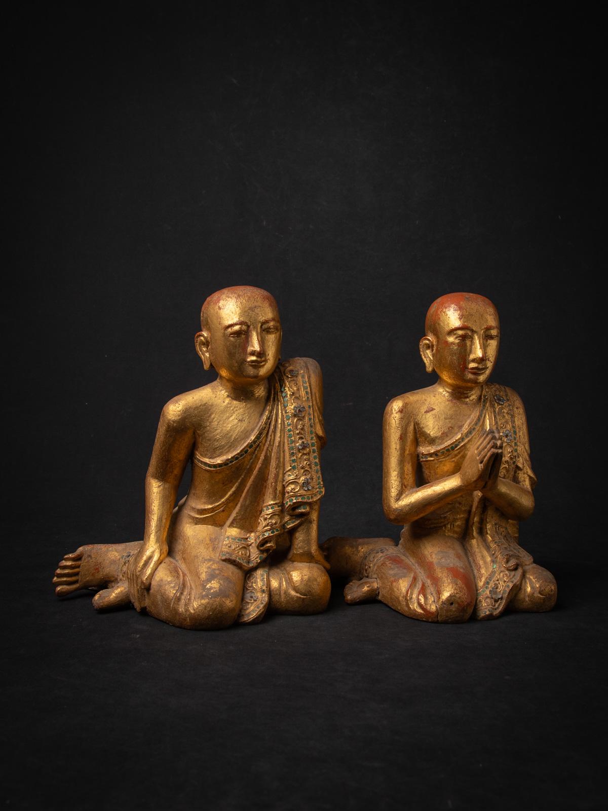 19th century Pair of antique wooden Burmese Monk statues - OriginalBuddhas For Sale 2