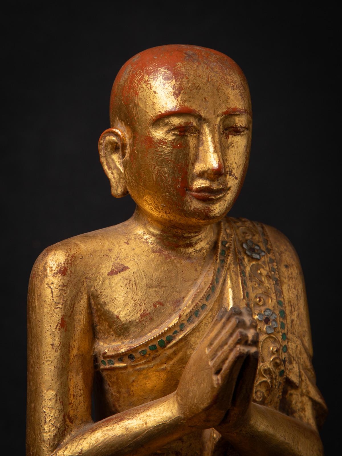 19th century Pair of antique wooden Burmese Monk statues - OriginalBuddhas For Sale 3