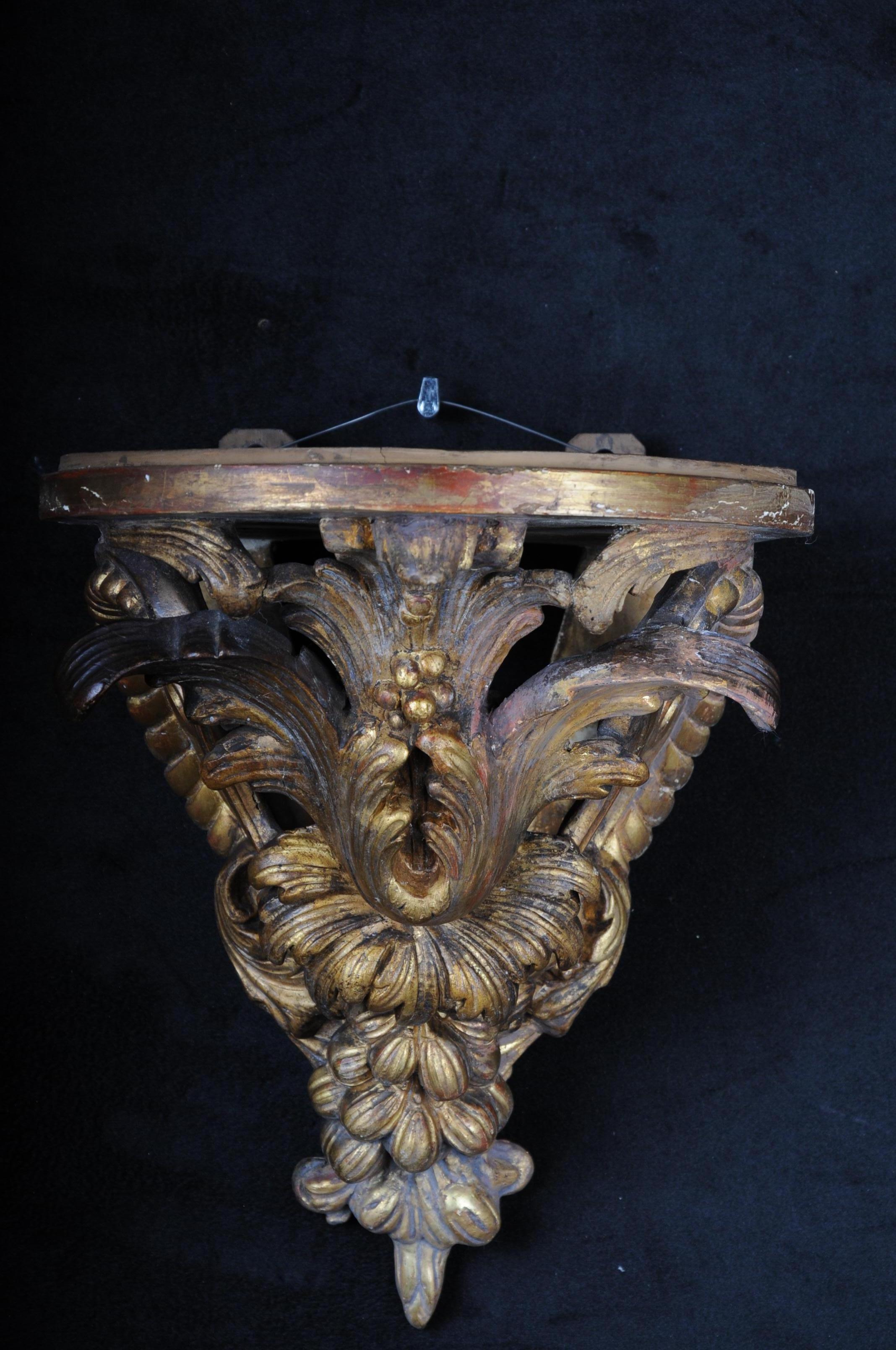 Baroque Revival 19th Century Pair of Baroque Wall Brackets, circa 1870