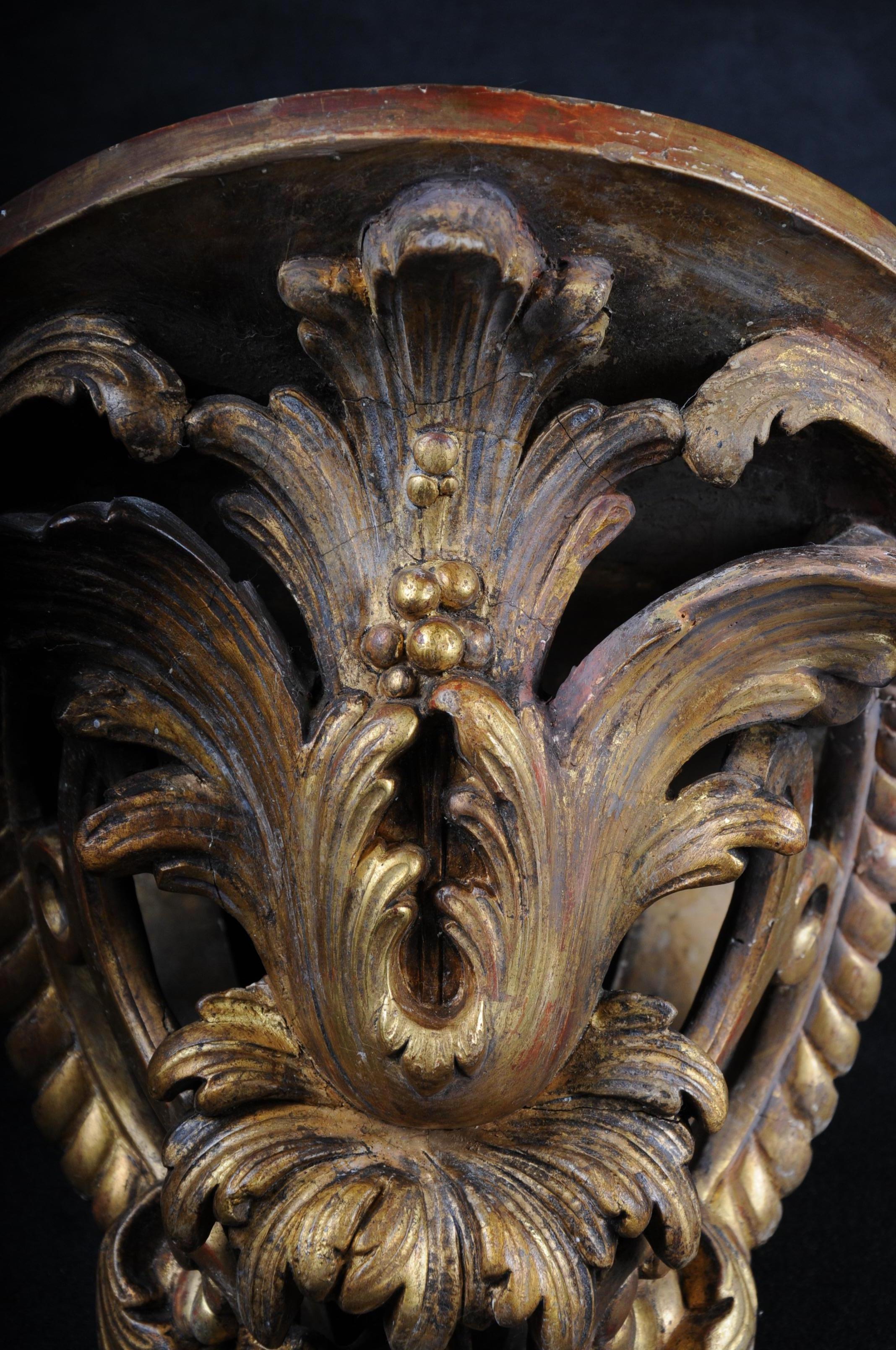 19th Century Pair of Baroque Wall Brackets, circa 1870 9