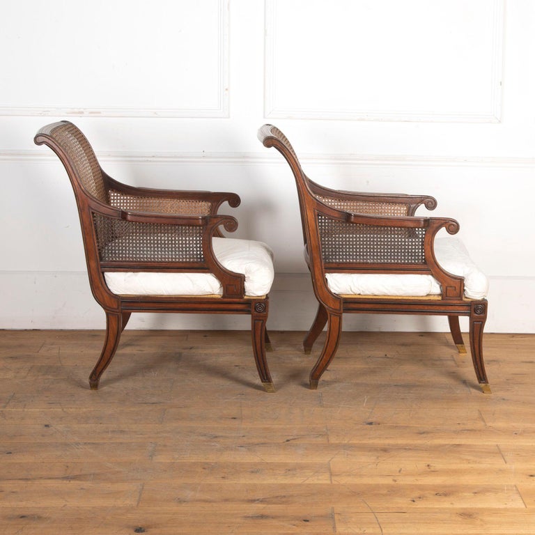 19th Century Pair of Bergère Chairs For Sale at 1stDibs