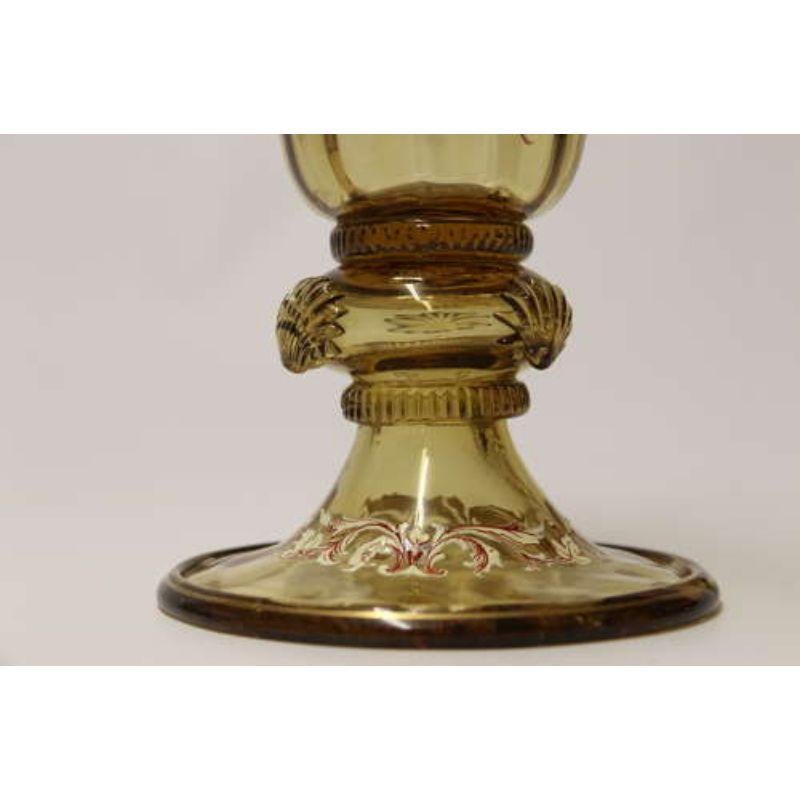 Paire de gobelets de Bohème en verre émaillé figuratif du 19ème siècle, datant d'environ 1860 en vente 5