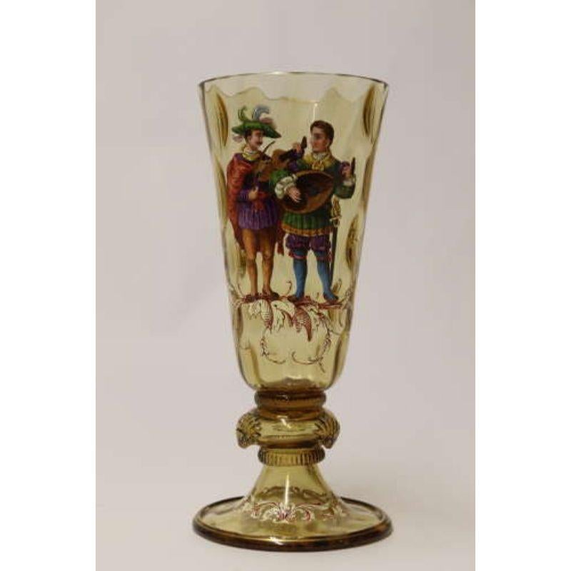 Paire de gobelets de Bohème en verre émaillé figuratif du 19ème siècle, datant d'environ 1860 en vente 6