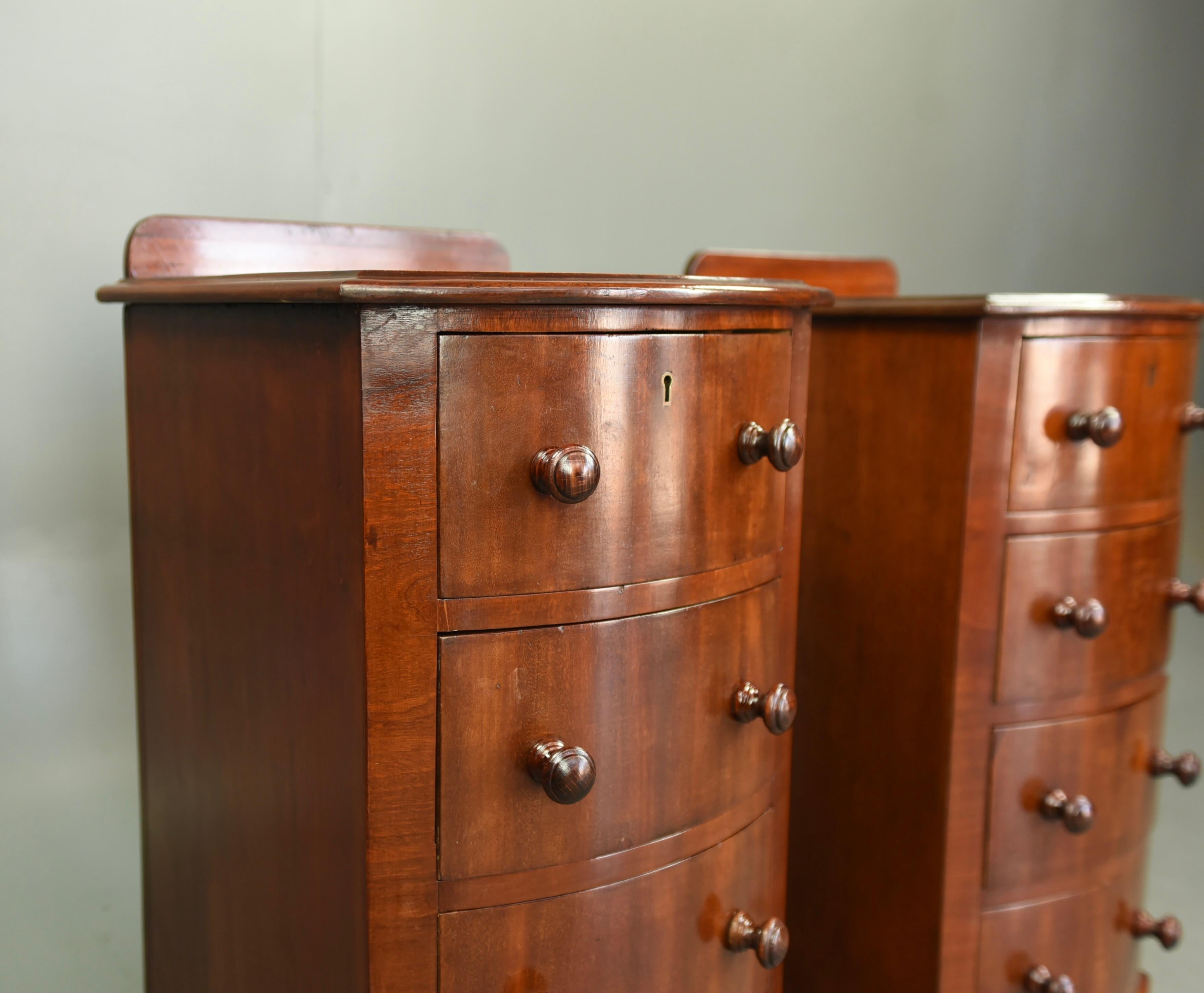 Late 19th Century 19th century pair of bow front bedside chests of drawers
