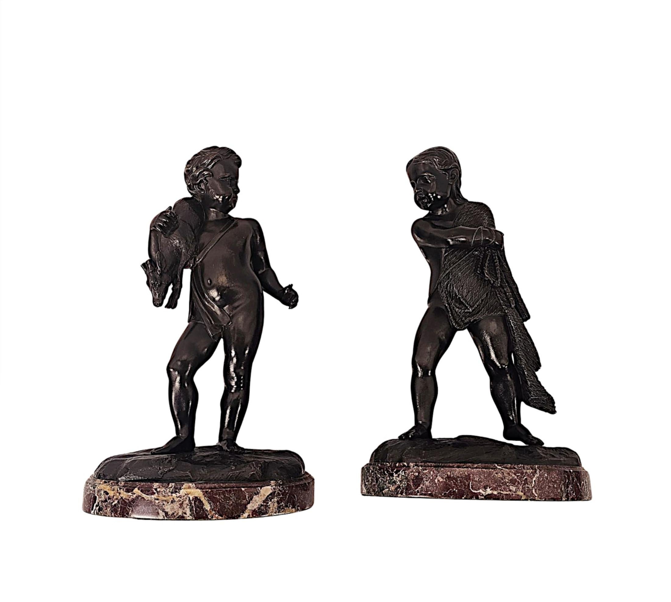 Coppia di sculture figurative in bronzo del XIX secolo in vendita 5