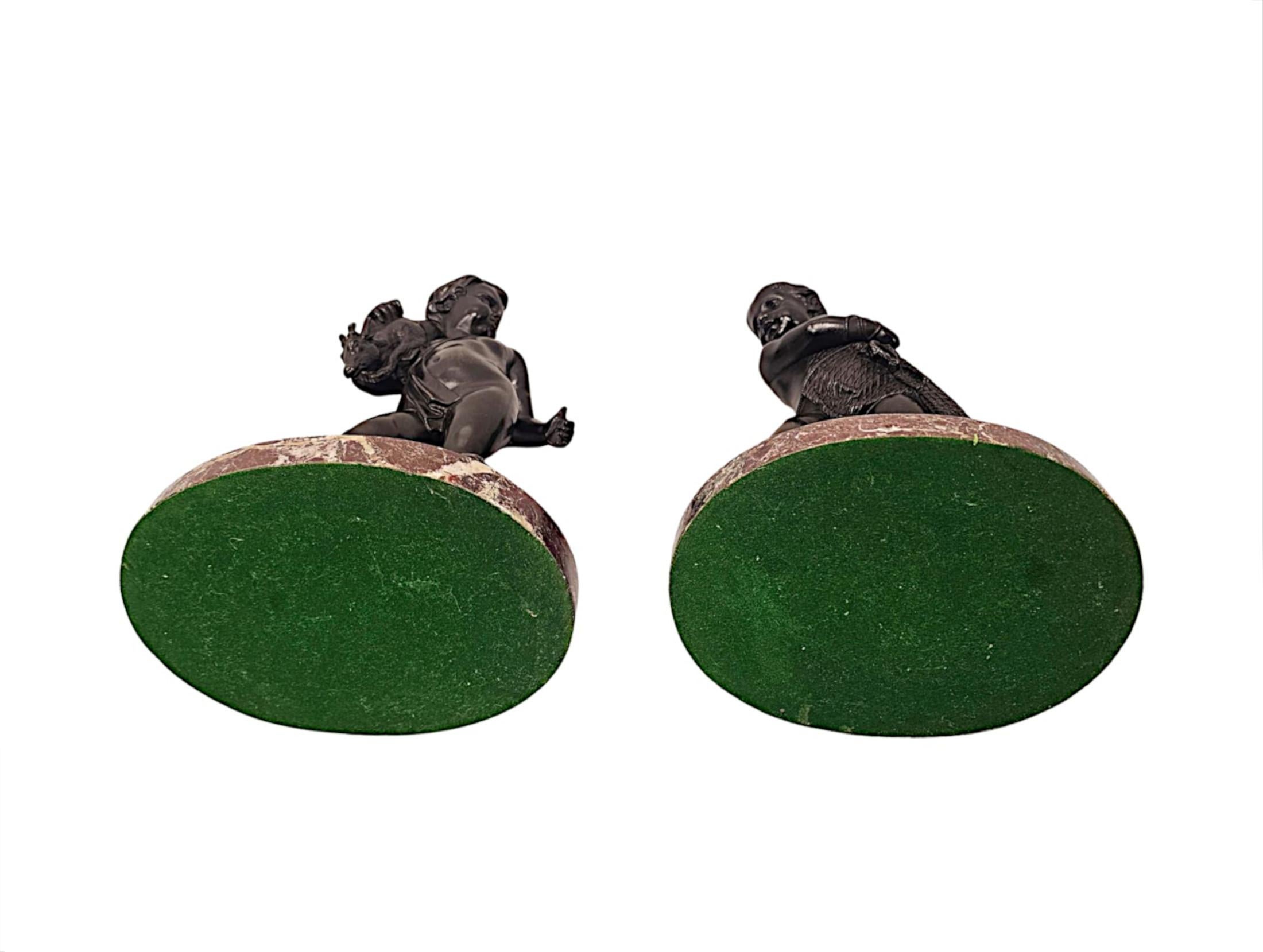 Coppia di sculture figurative in bronzo del XIX secolo in vendita 6