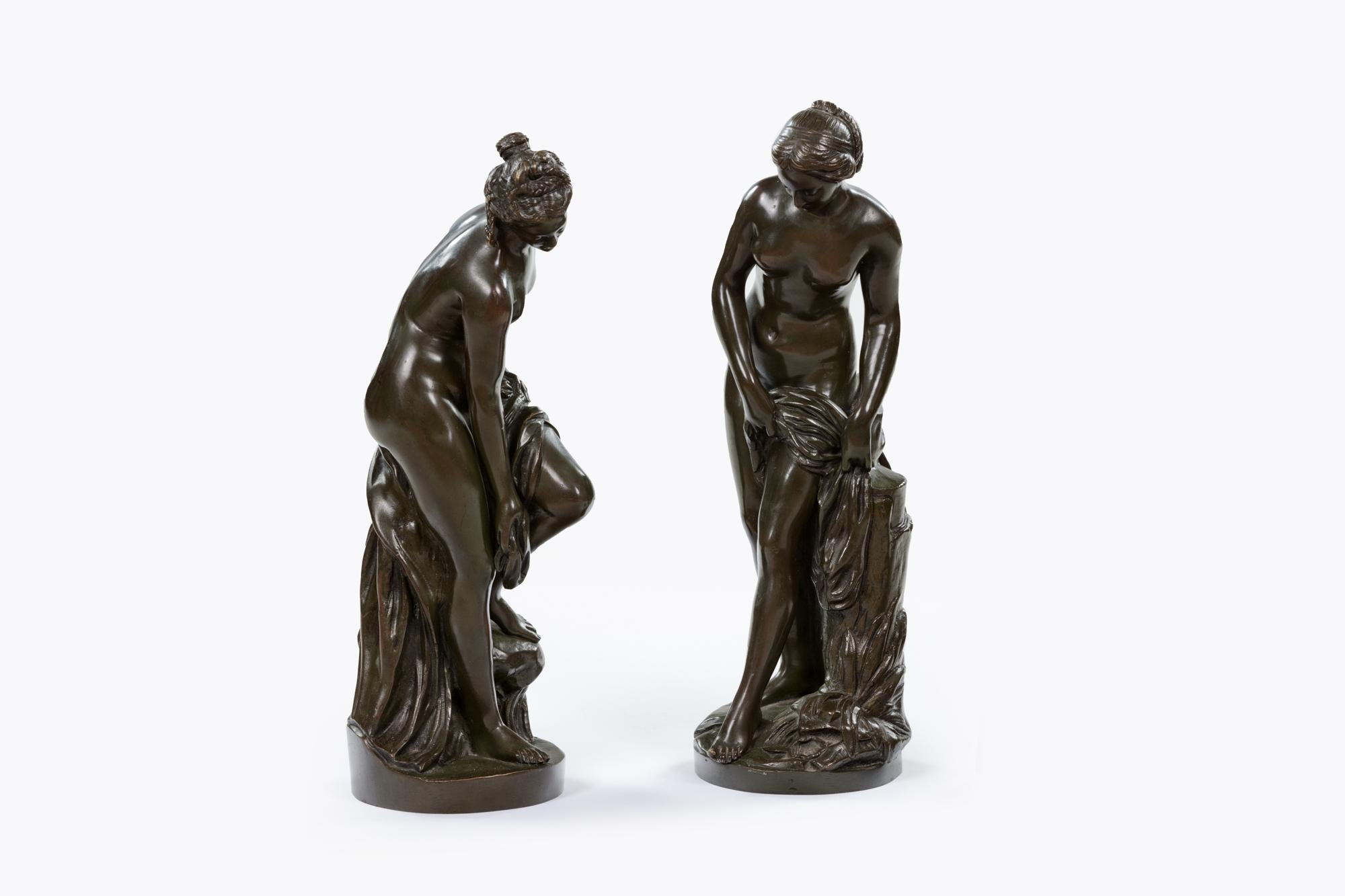 Francese Coppia di figure di bagnanti in bronzo del XIX secolo in vendita