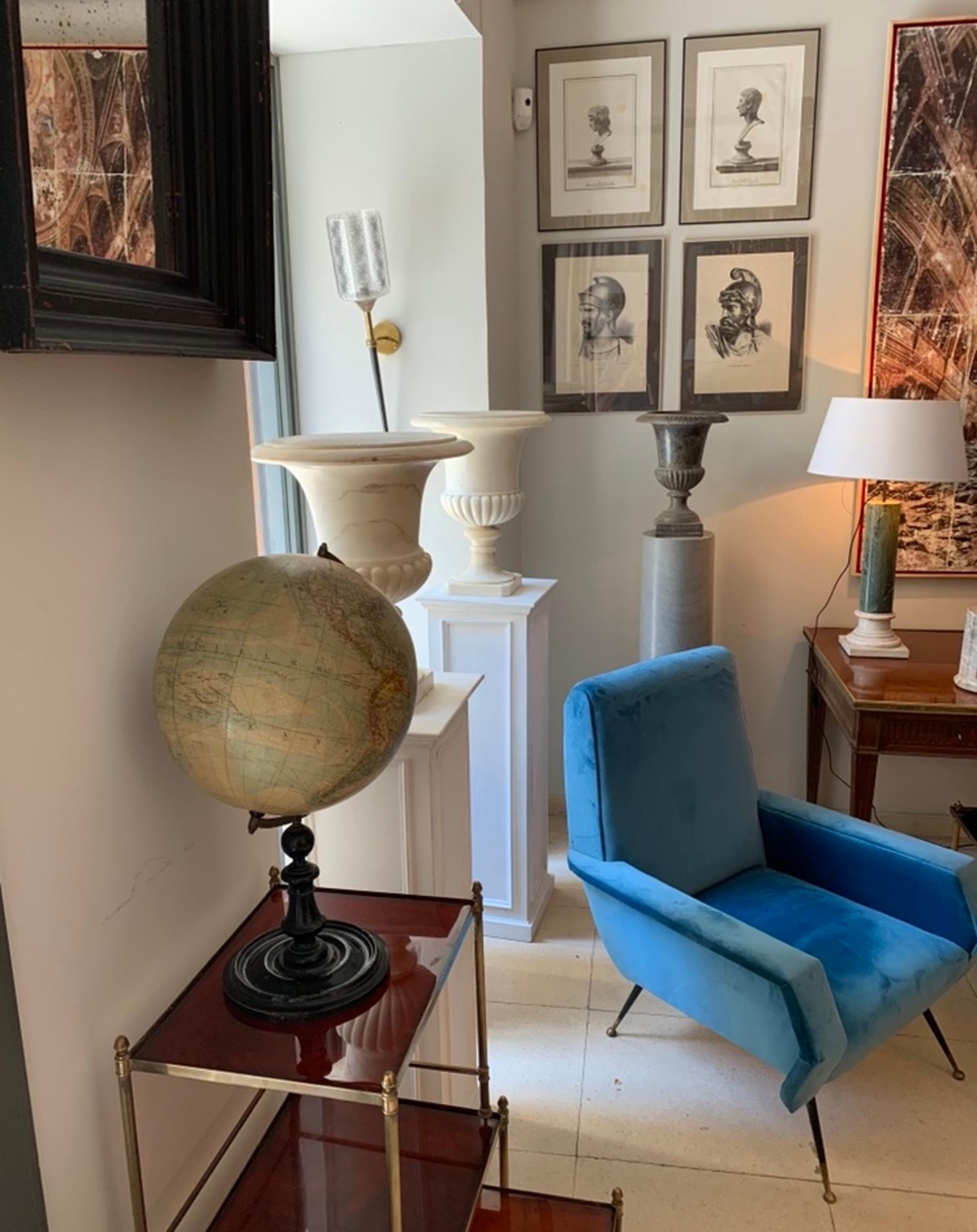 19th Century Pair of Carrara Marble Medici Vases 4