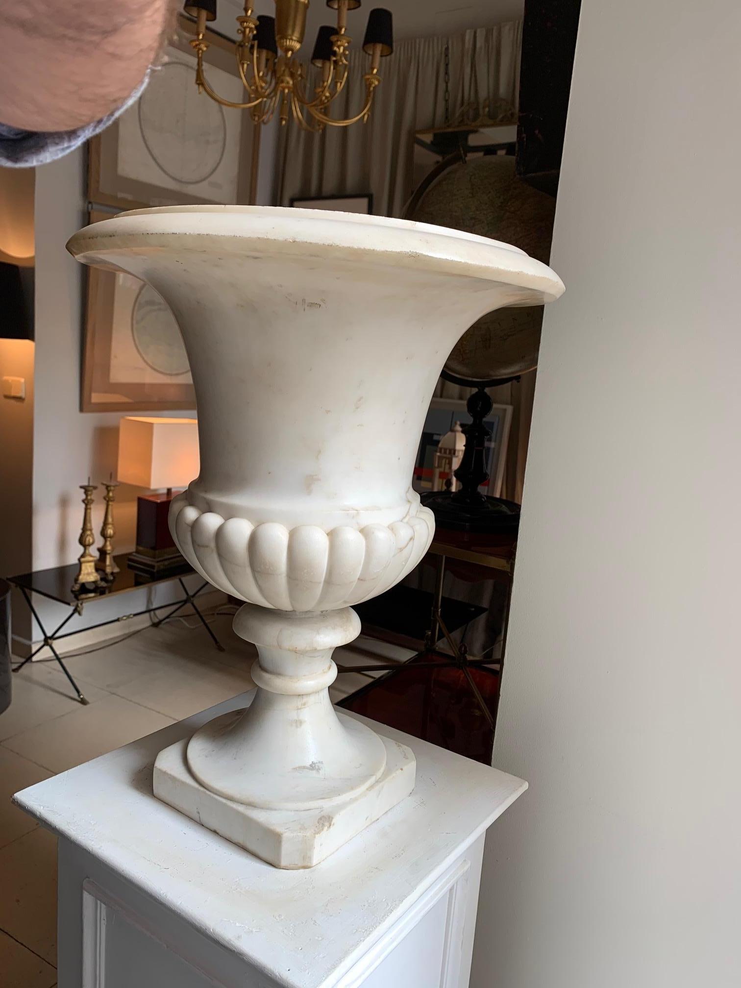  Pair of Carrara Marble Medici Vases or Urns 9