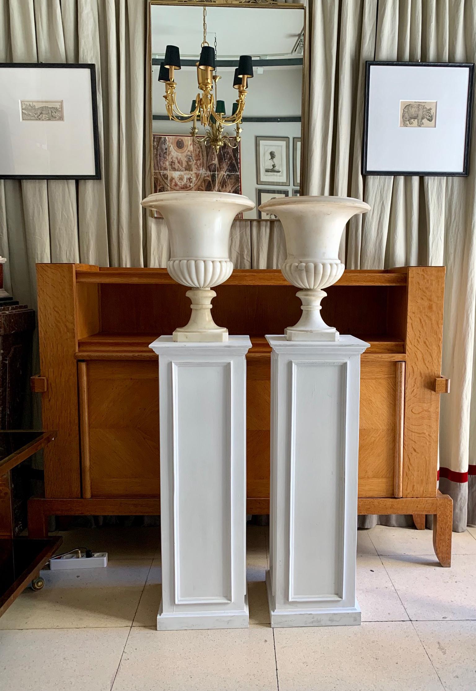  Pair of Carrara Marble Medici Vases or Urns 1