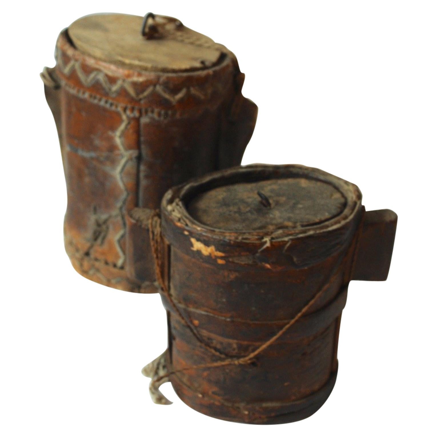 Pareja de cubos turcos tallados del siglo XIX
