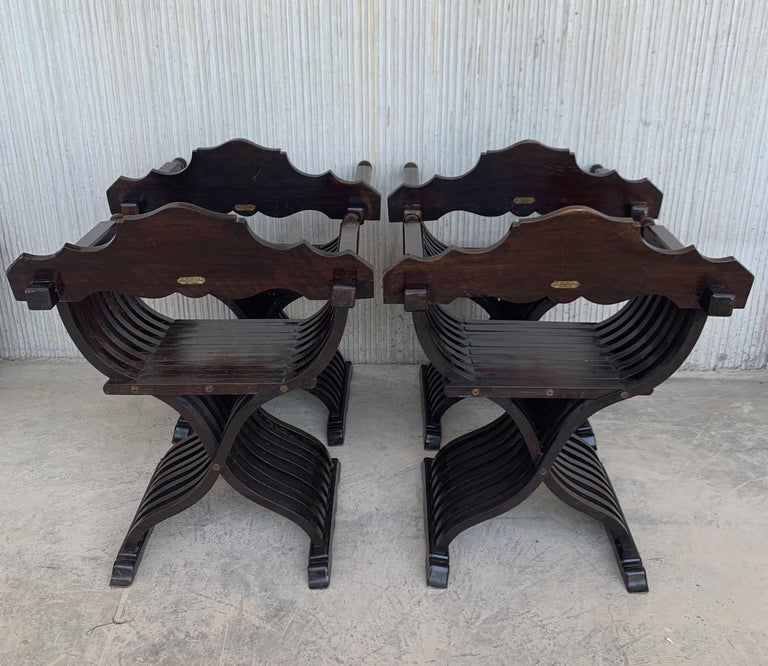 19th Century Pair of Carved Walnut Folding Scissors Savonarola Bench or Settle For Sale 8